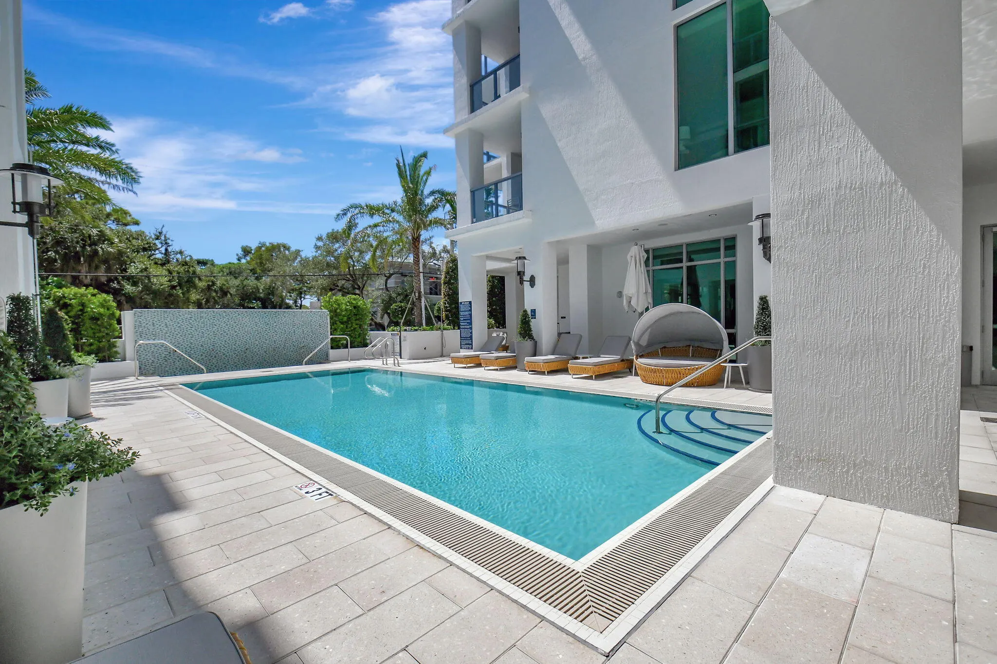 495 E Royal Palm Road #601