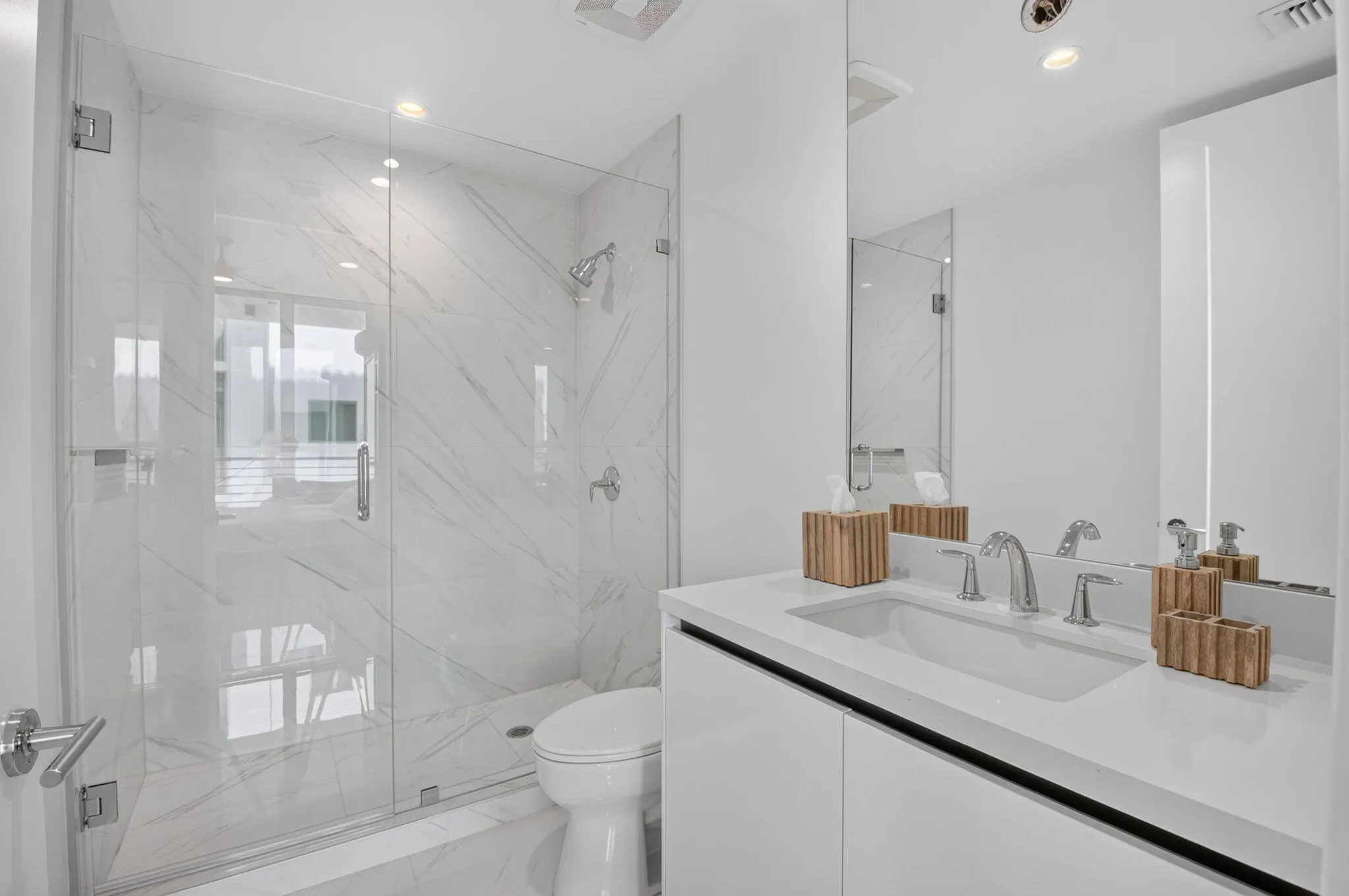 495 E Royal Palm Road #601