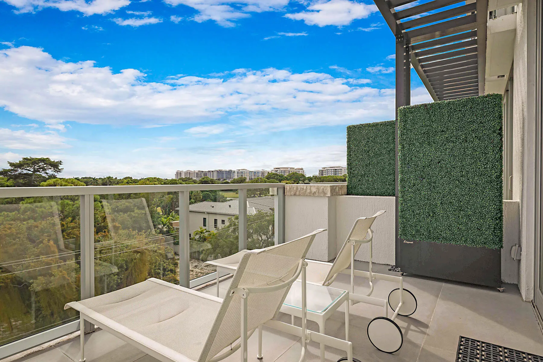 485 E Royal Palm Road ## 503