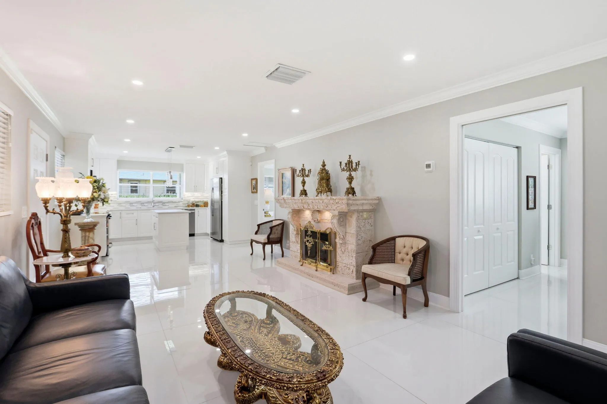 218 Cardinal Lane