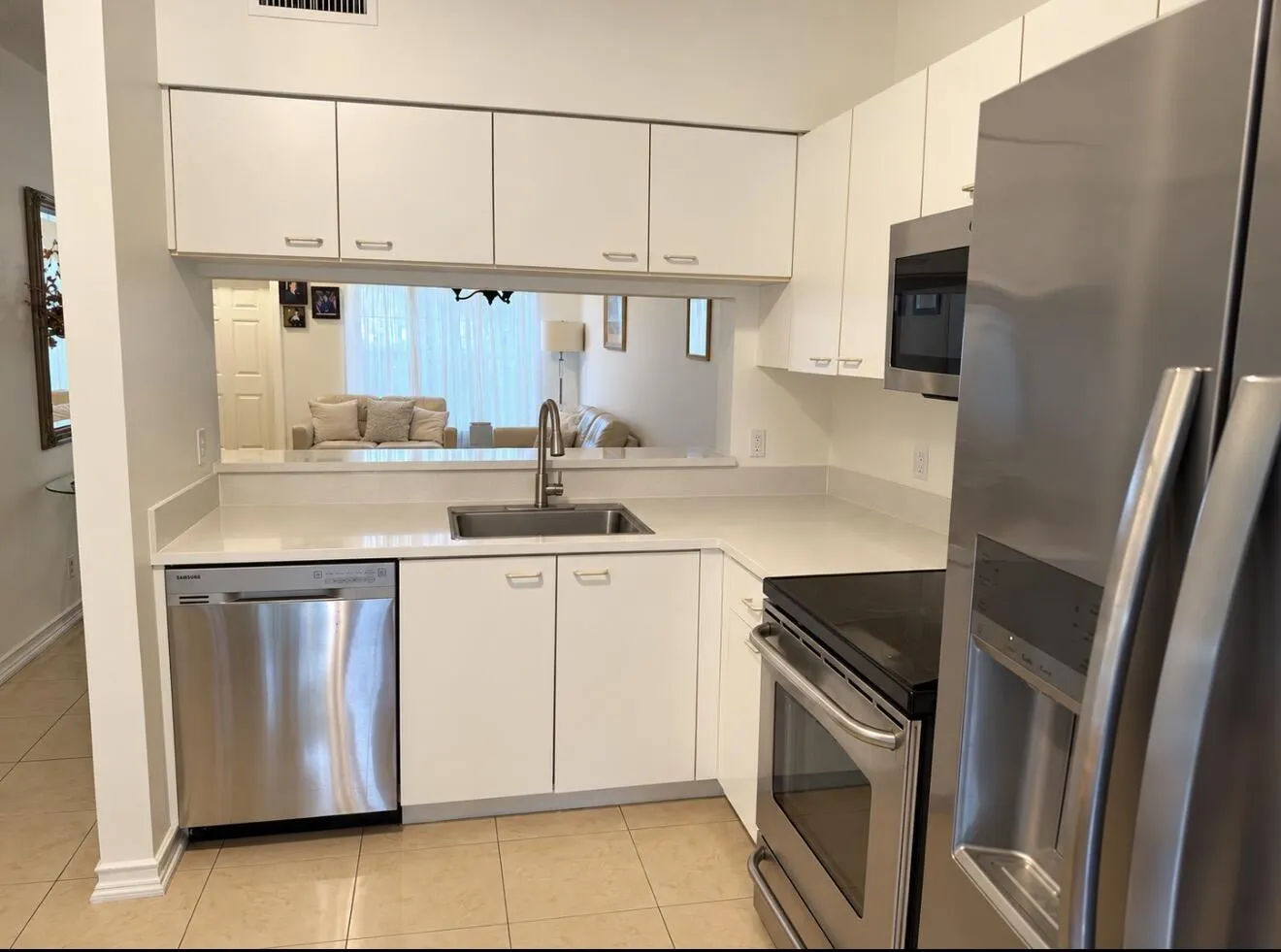 4900 SW 31st Terrace