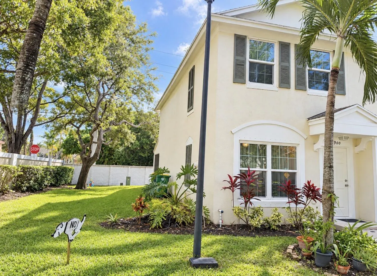 4900 SW 31st Terrace