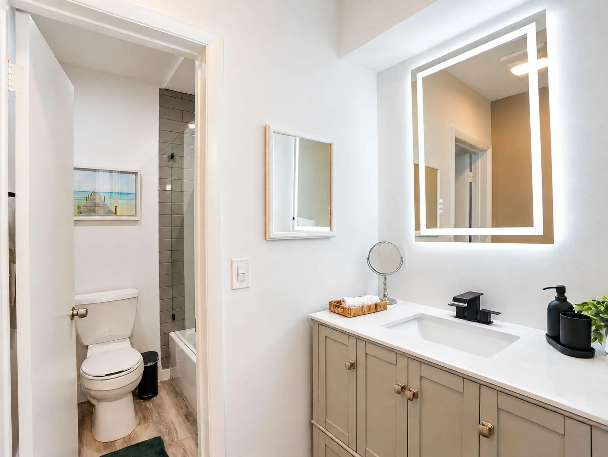 2708 NE 14th Street Causeway #2