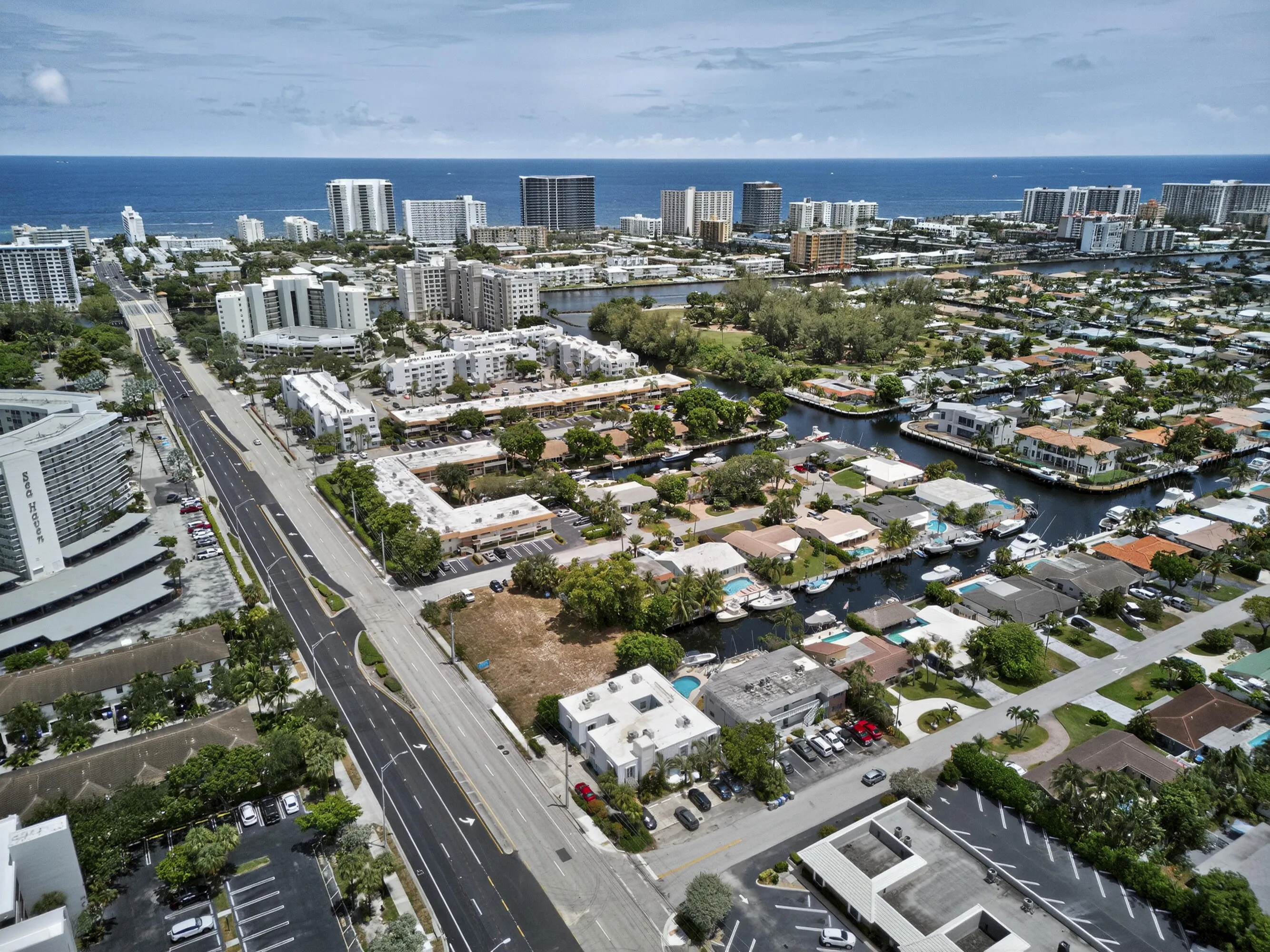 2708 NE 14th Street Causeway #2