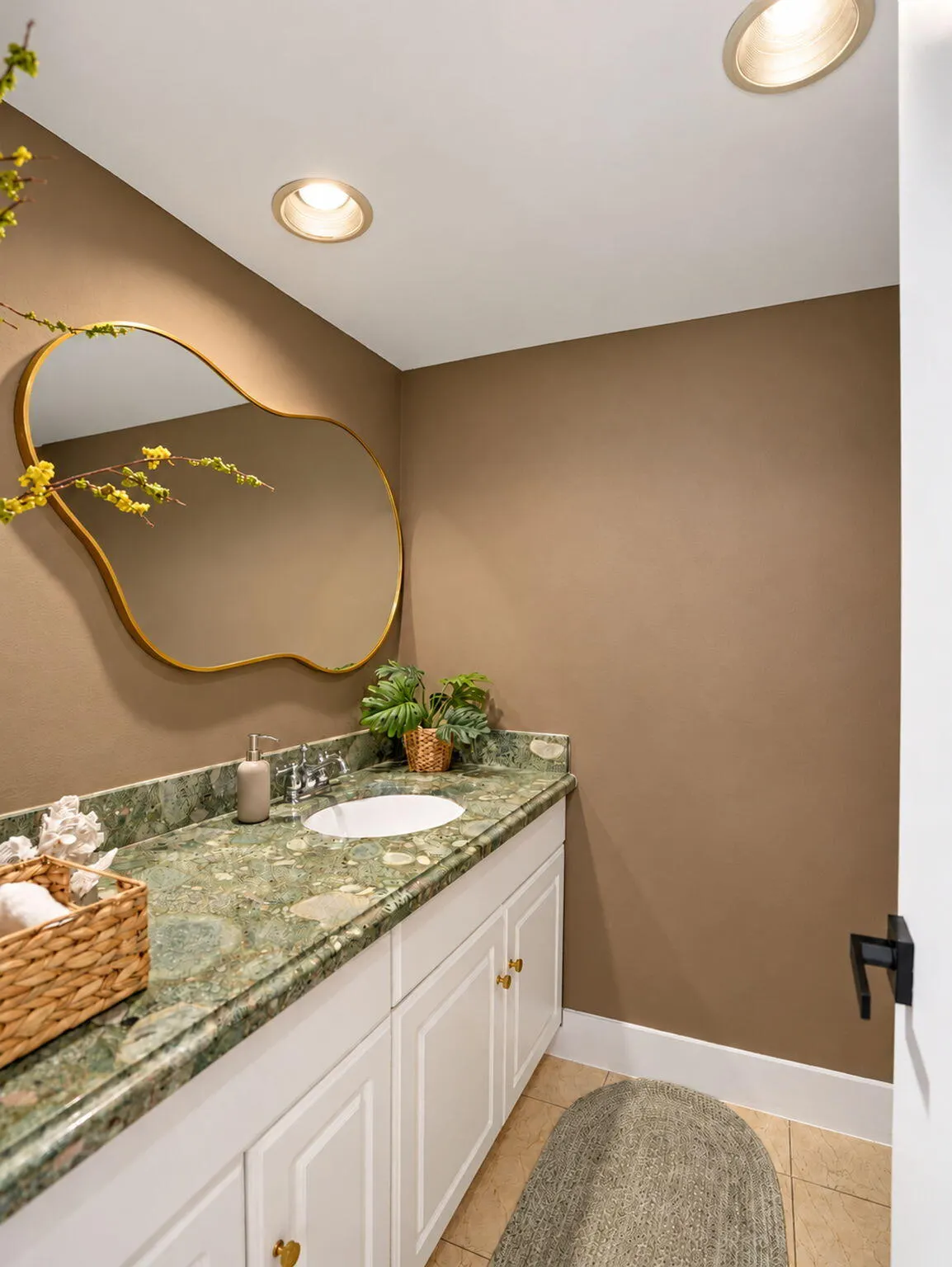 2708 NE 14th Street Causeway #2