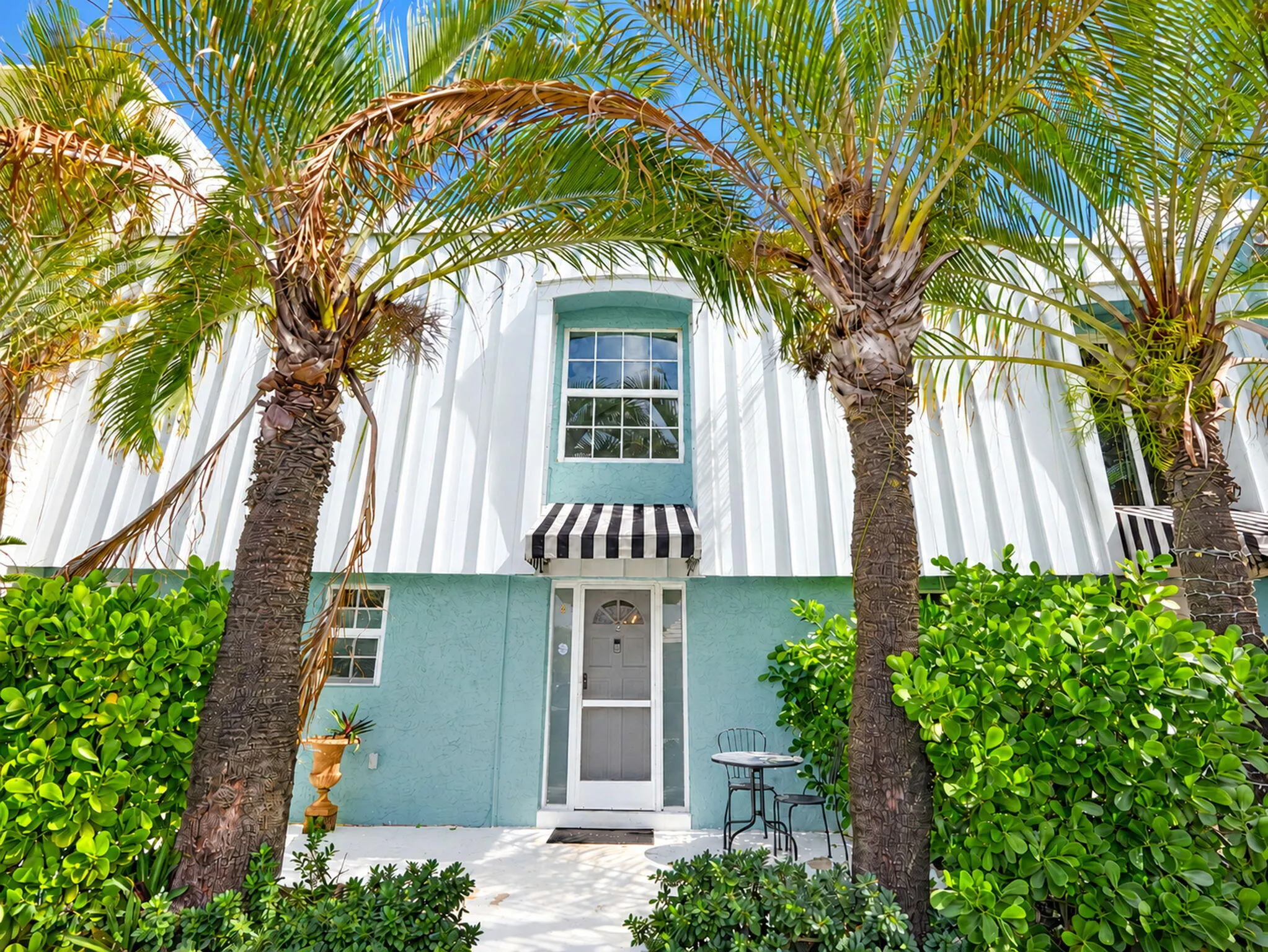 2708 NE 14th Street Causeway #2