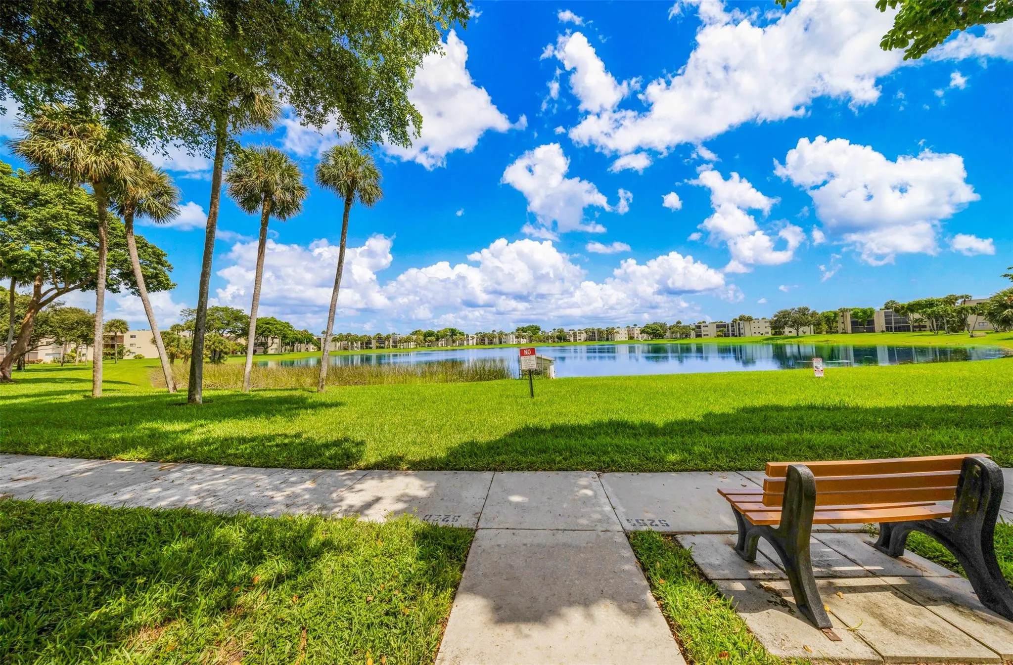 5250 LAS VERDES Circle #317
