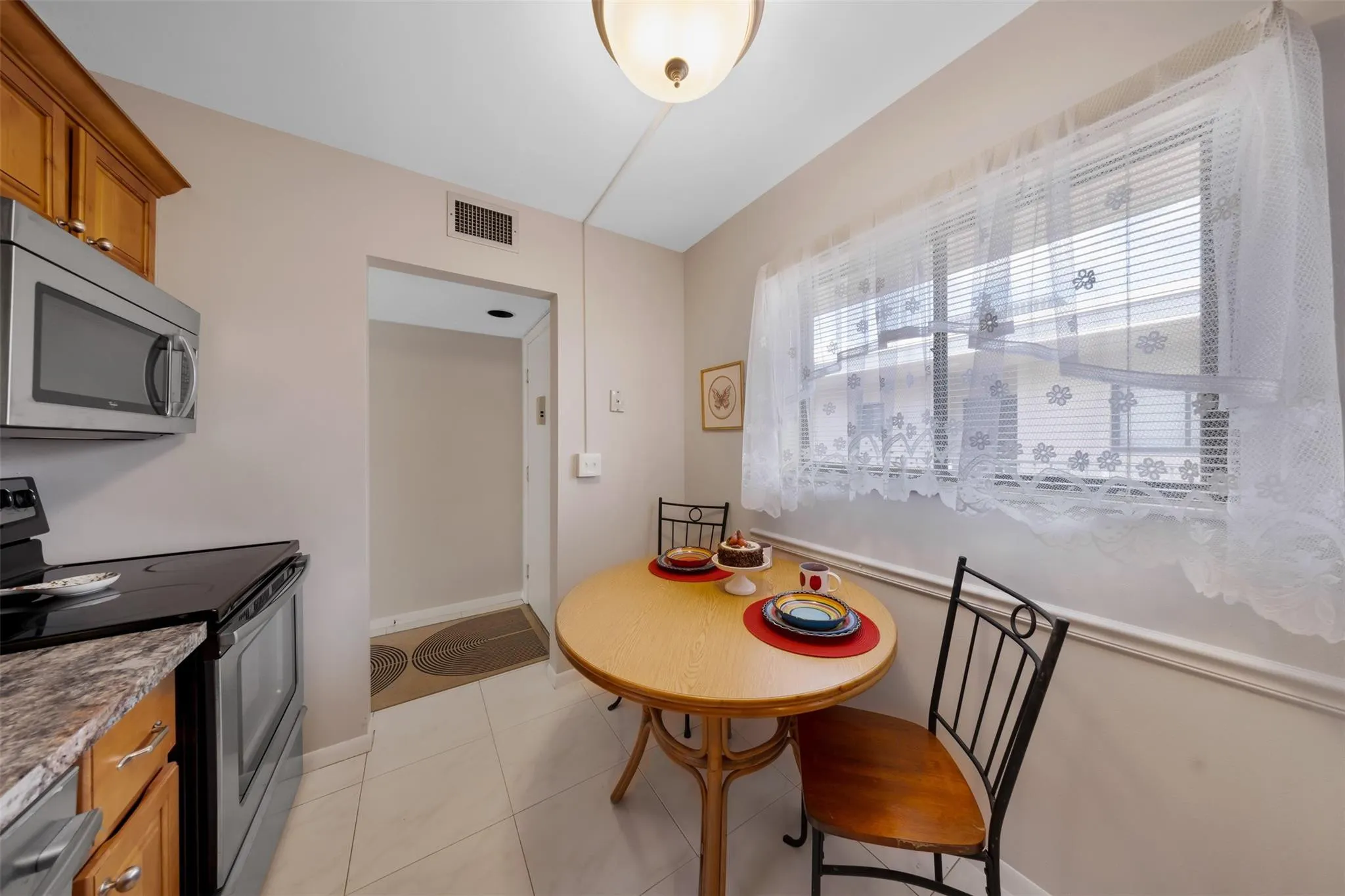 5250 LAS VERDES Circle #317