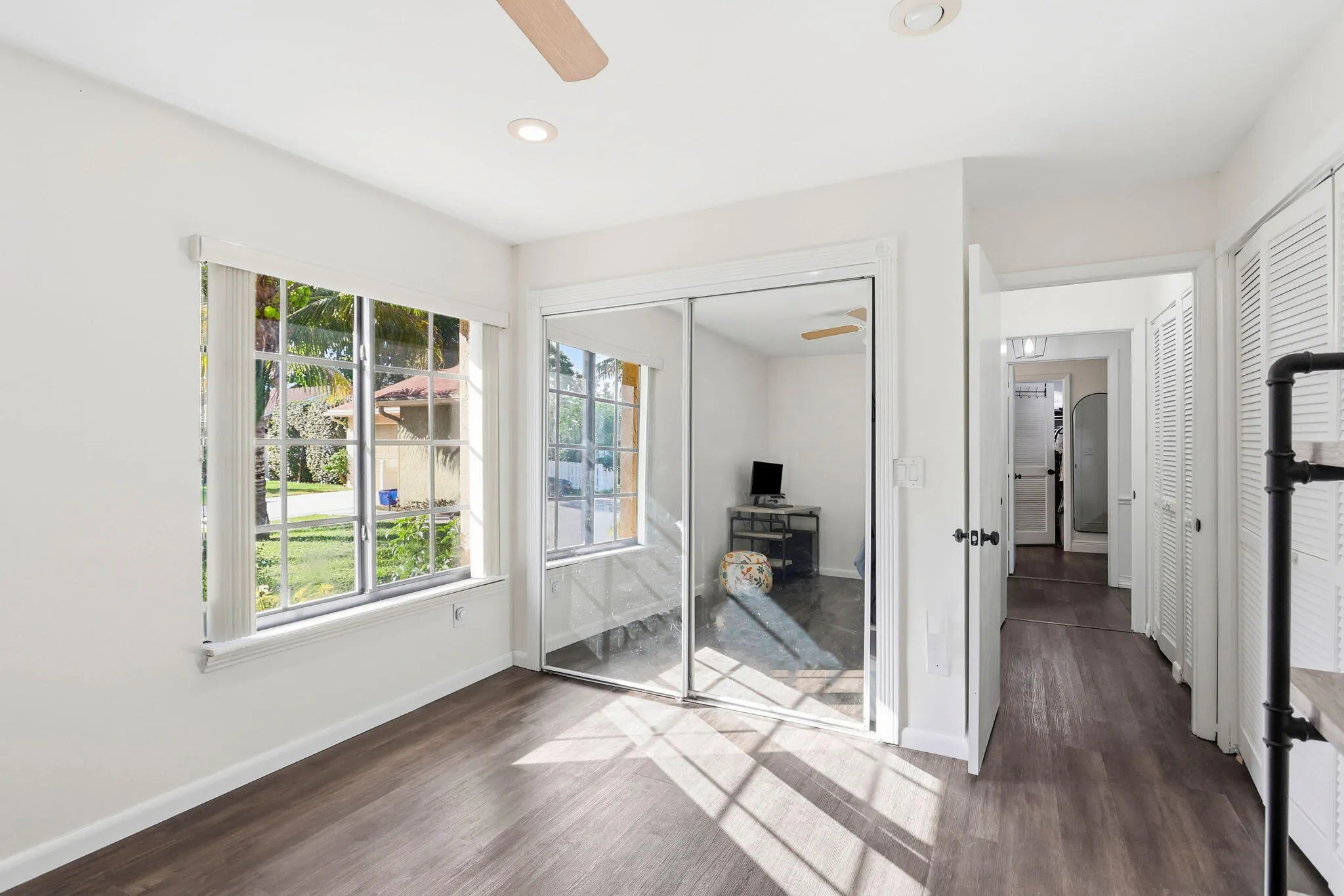 9528 PALISADES PARK Road