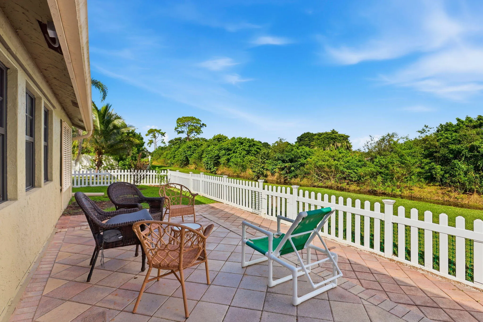 9528 PALISADES PARK Road