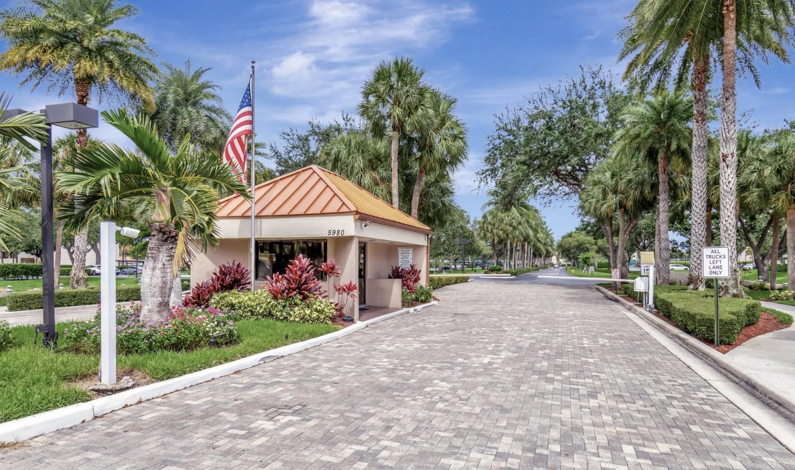 5650 Camino Del Sol #306