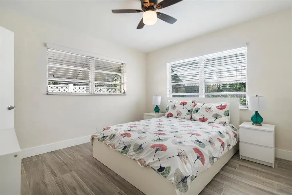 2501 NE 12TH Street