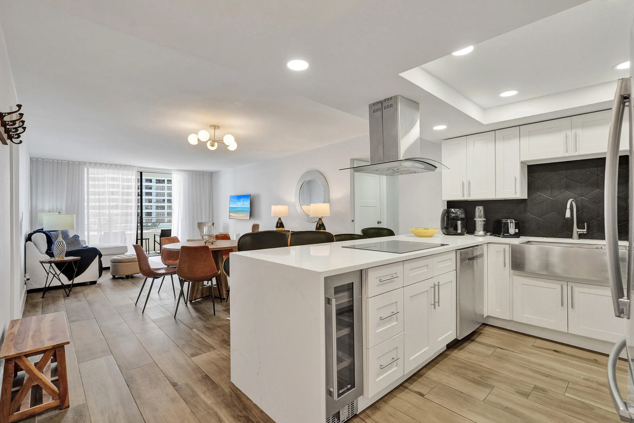 600 Three Islands Boulevard #615
