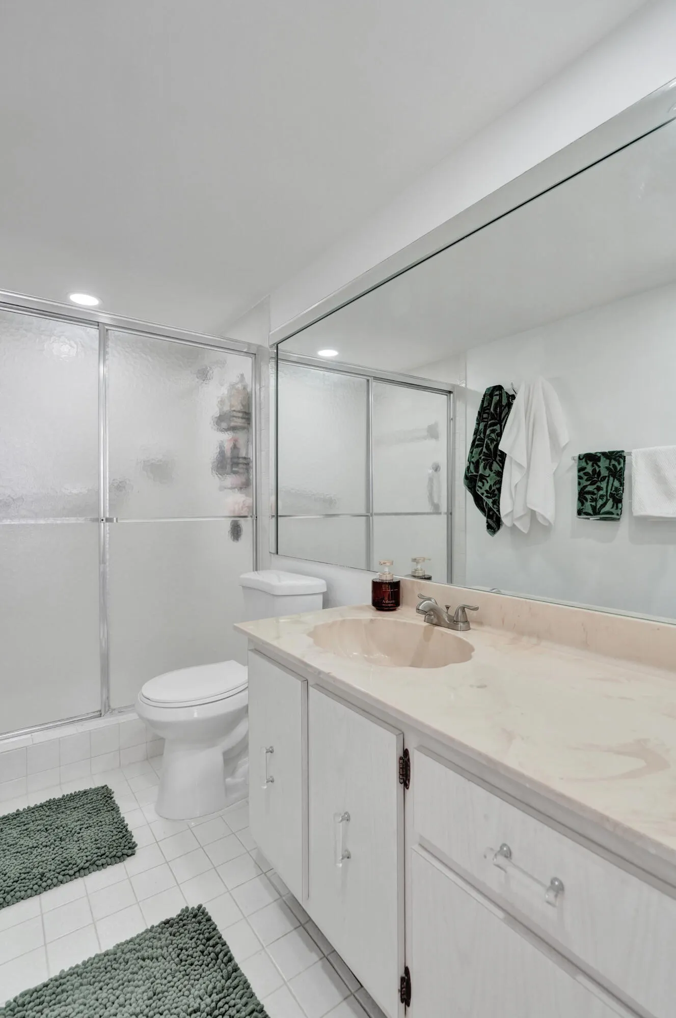 600 Three Islands Boulevard #615