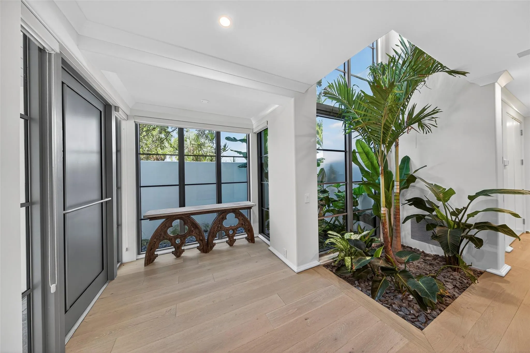 621 SW 5 Place