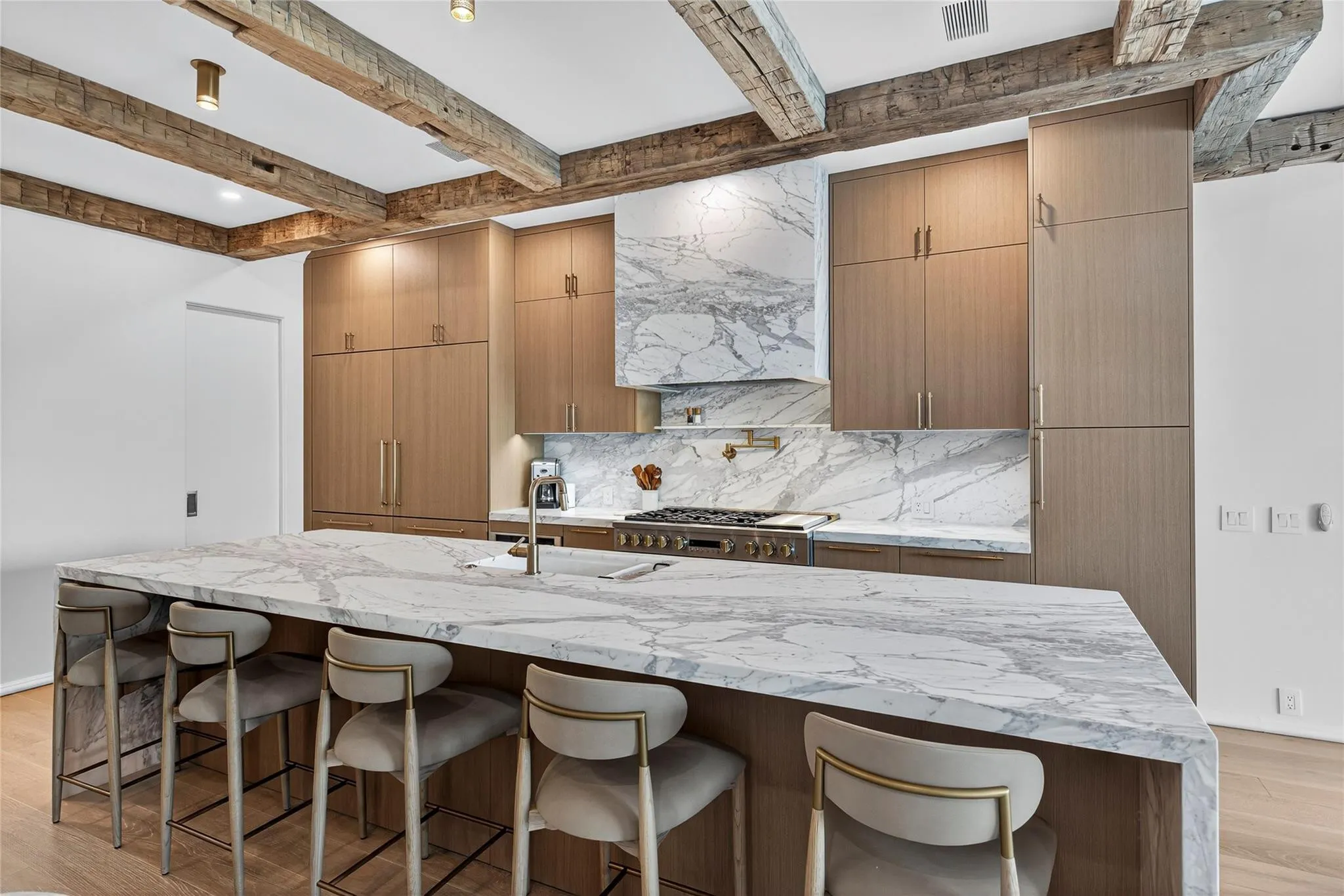 621 SW 5 Place