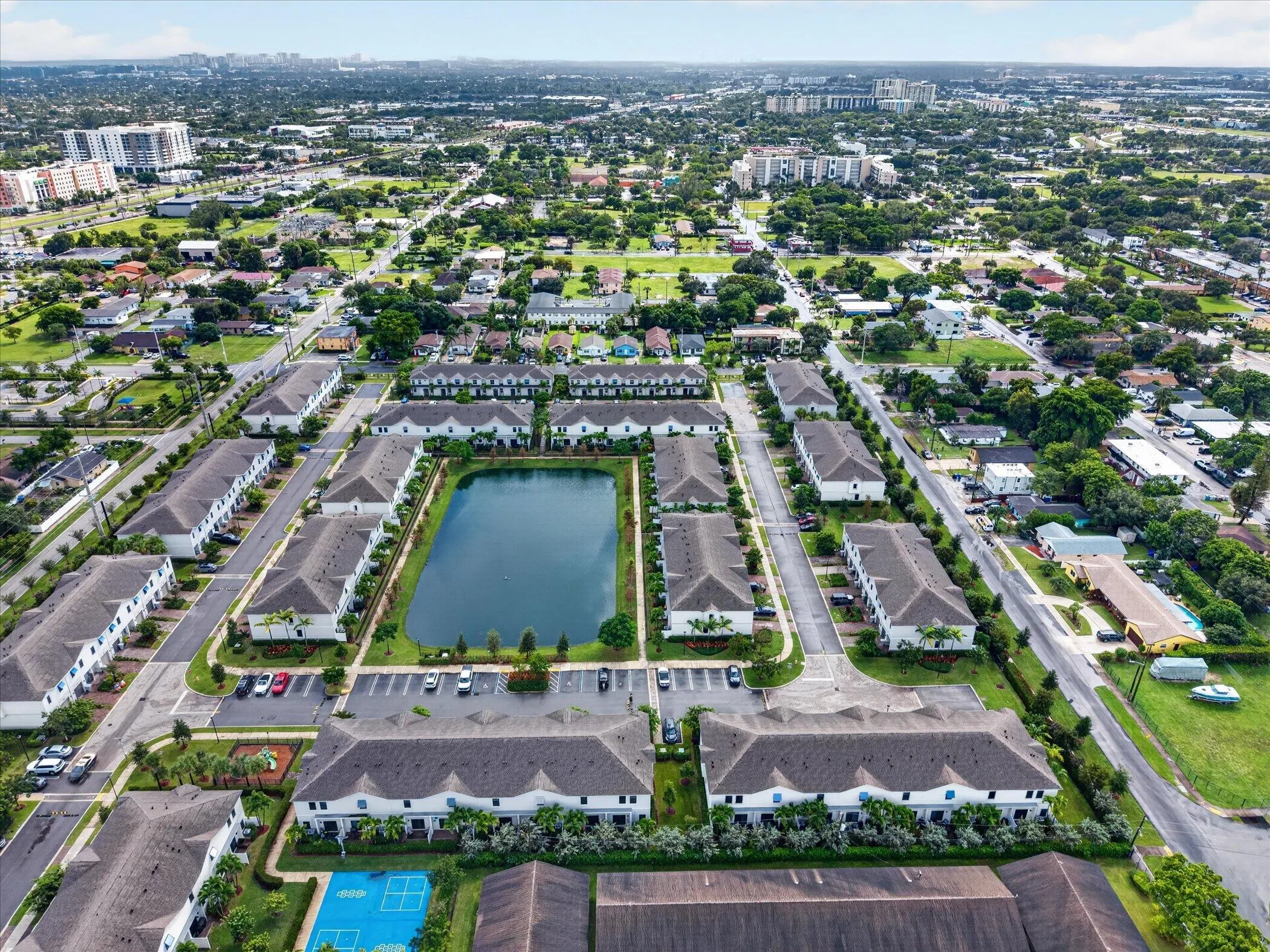 353 NW 9TH Street