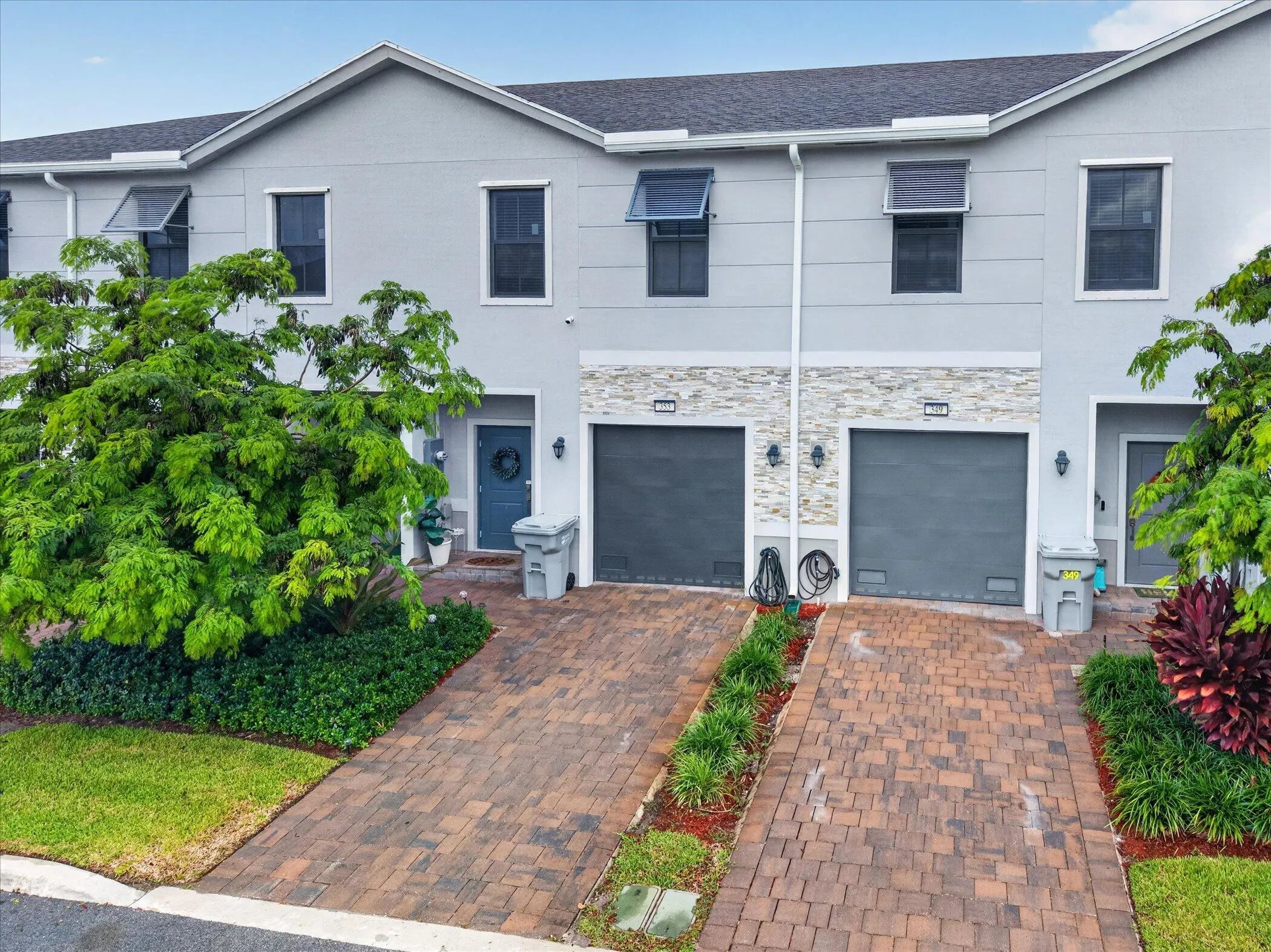 353 NW 9TH Street