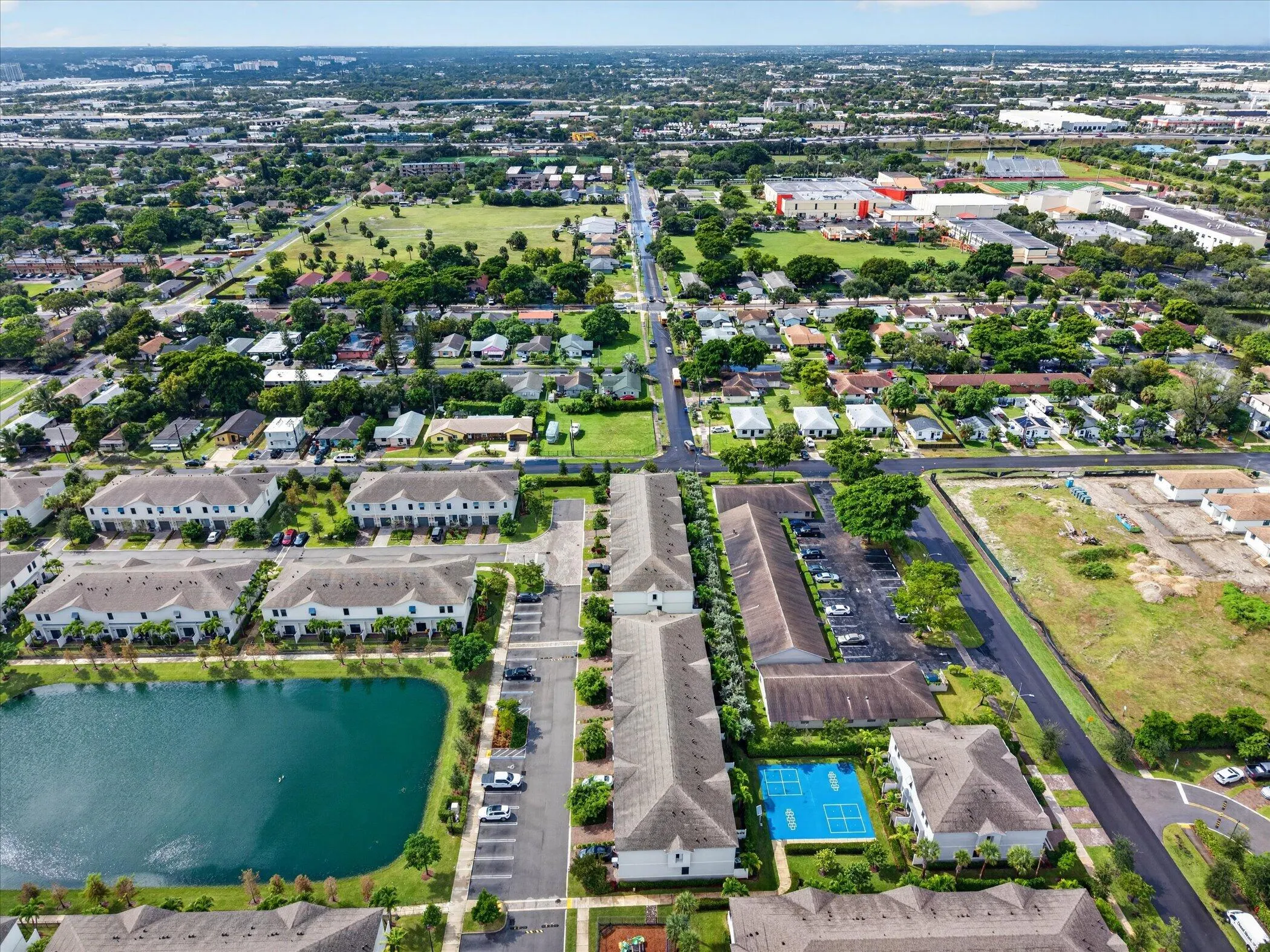 353 NW 9TH Street
