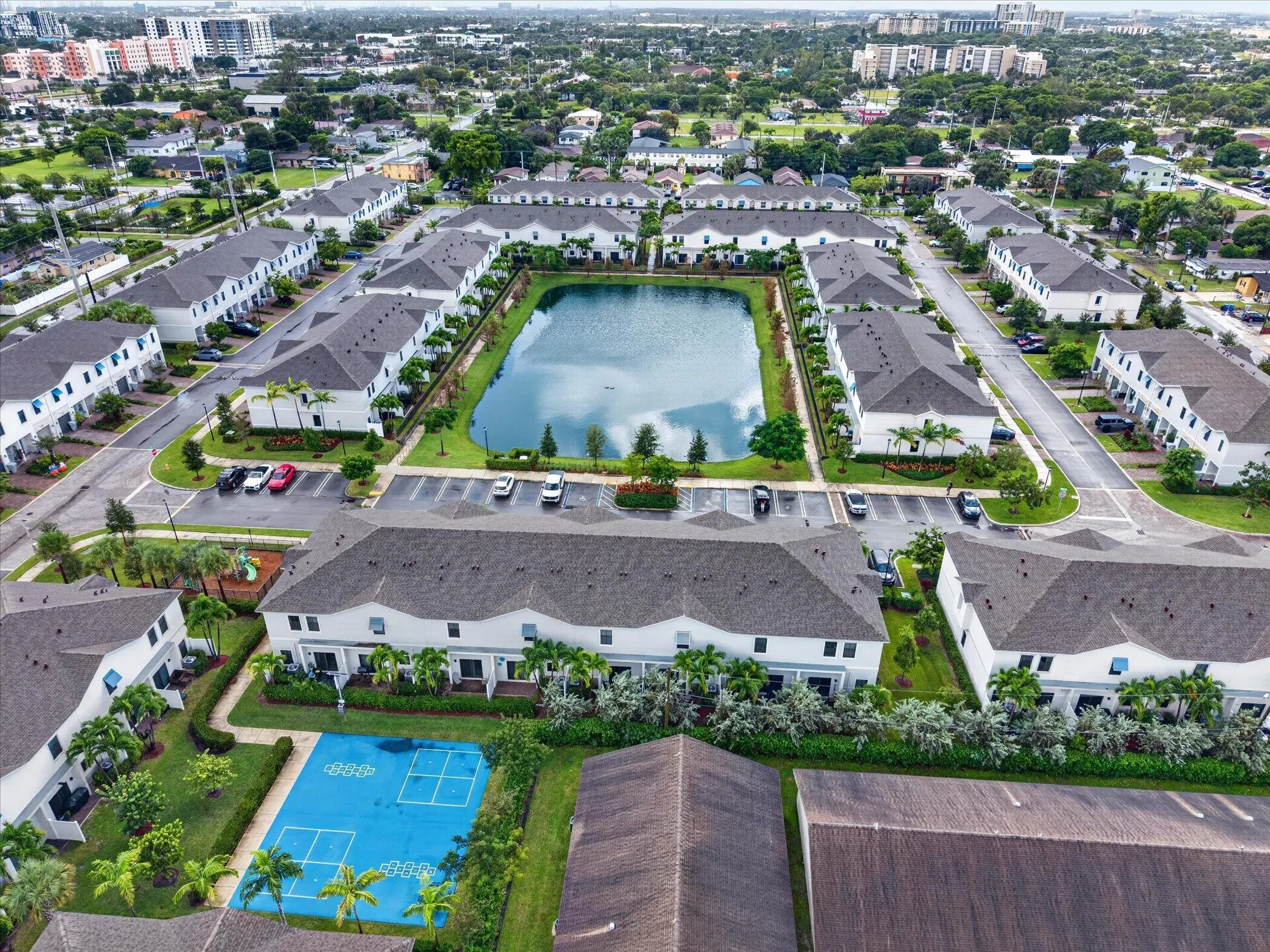 353 NW 9TH Street
