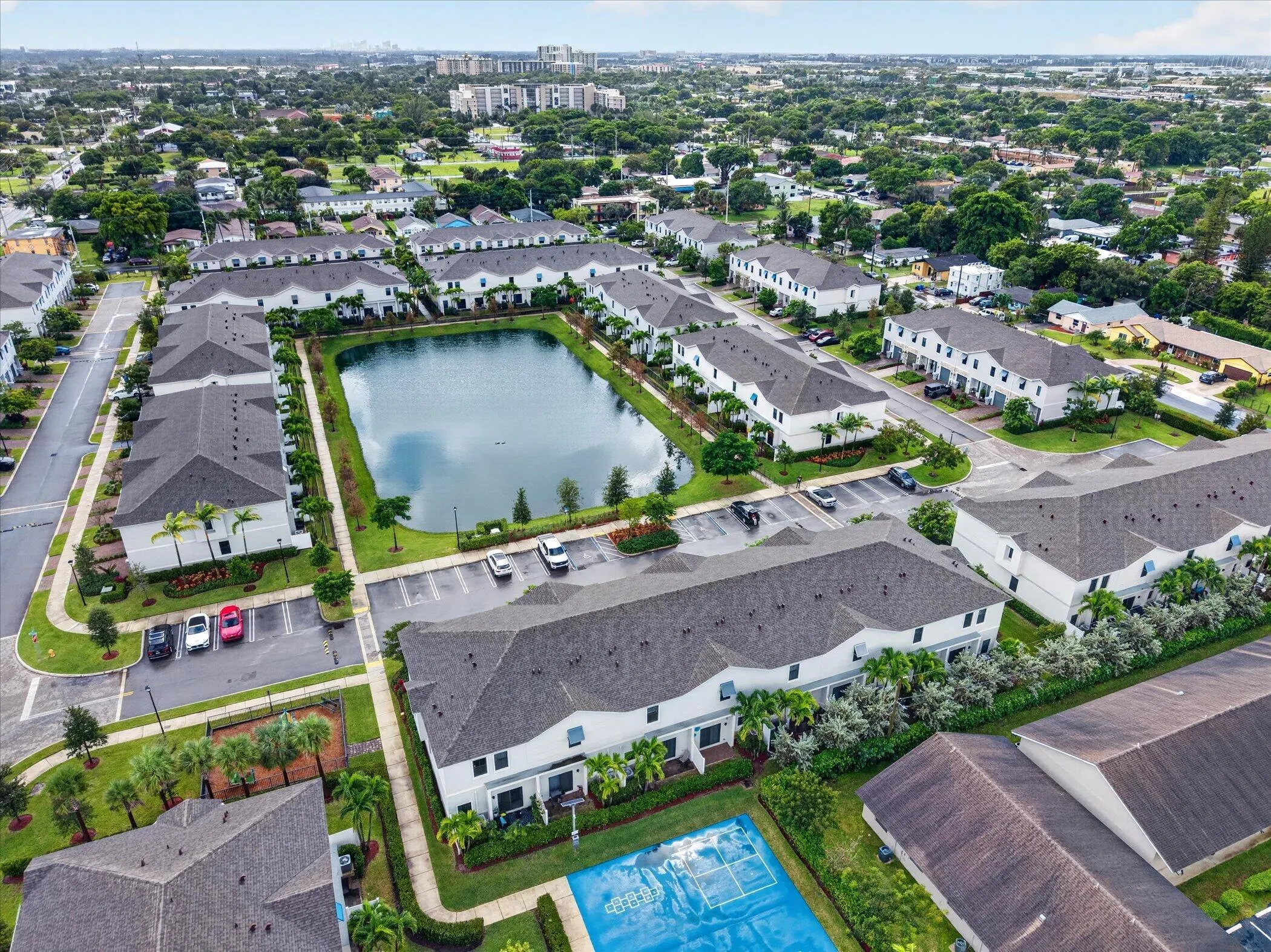 353 NW 9TH Street