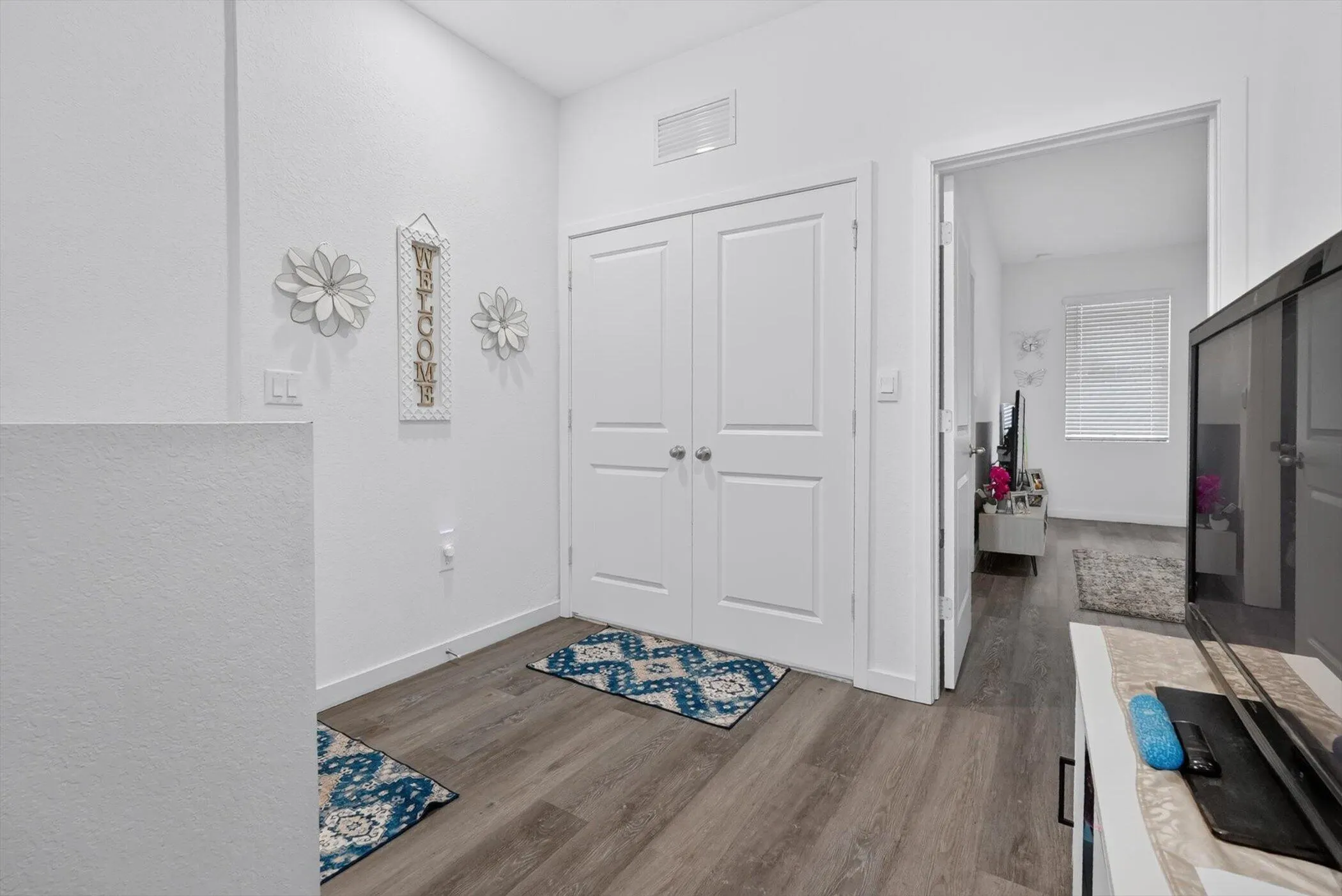 353 NW 9TH Street