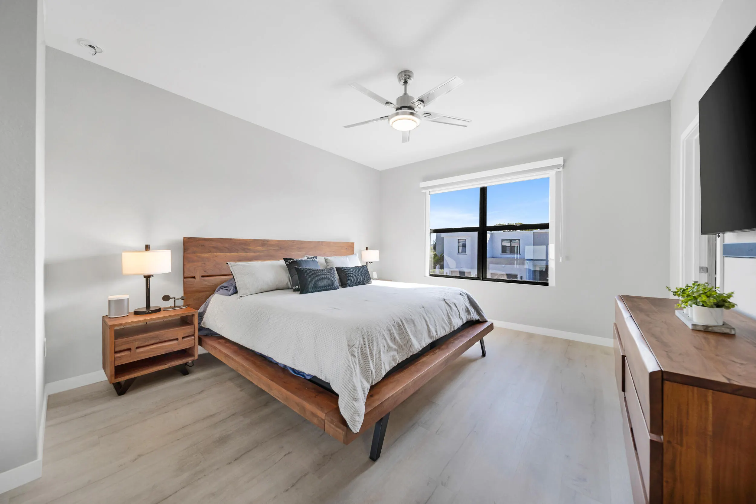 545 NW 17th Street