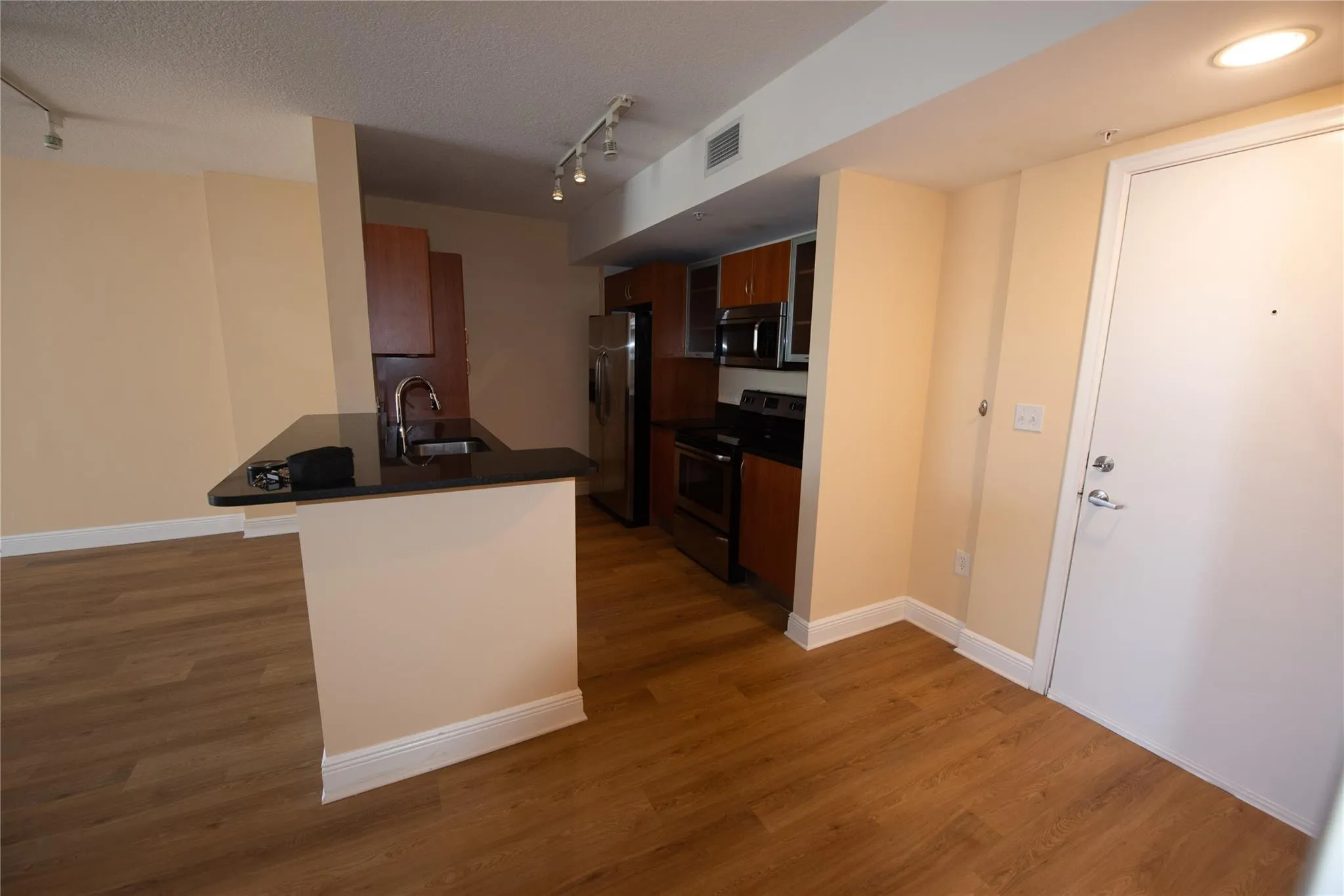 2775 NE 187TH Street #621