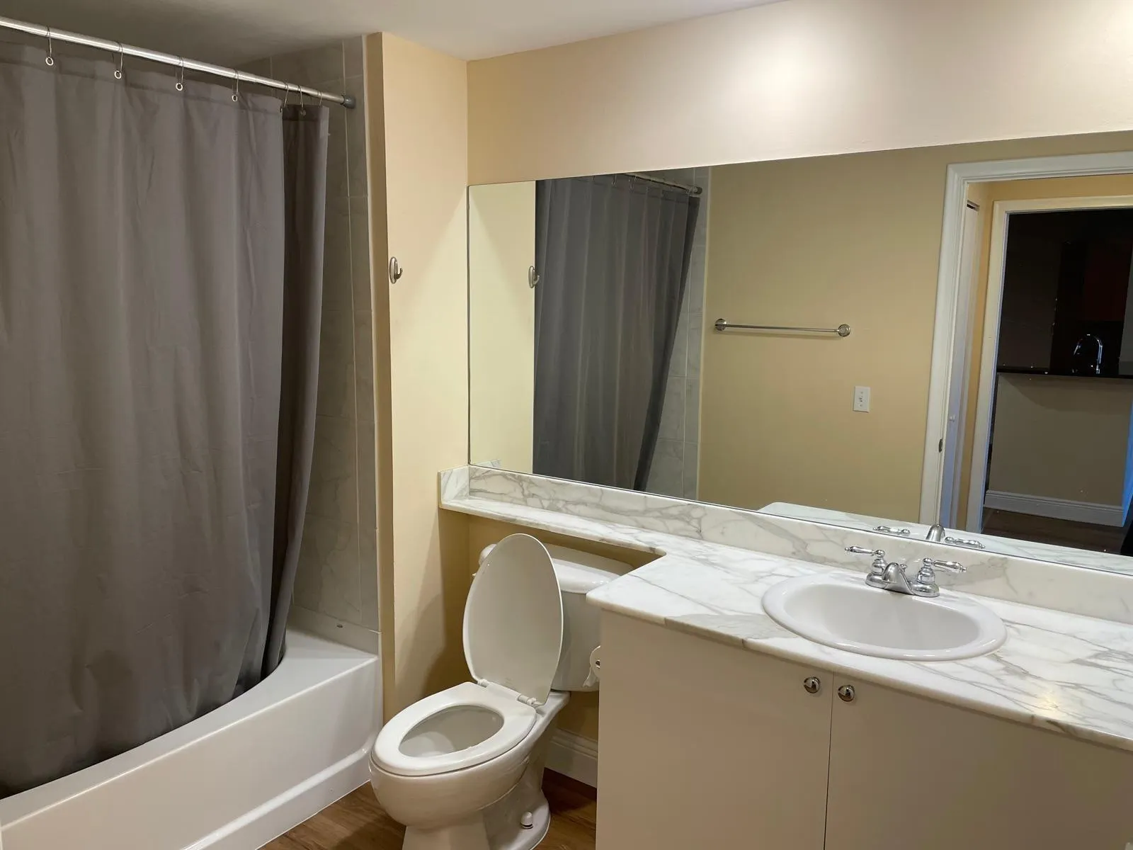 2775 NE 187TH Street #621