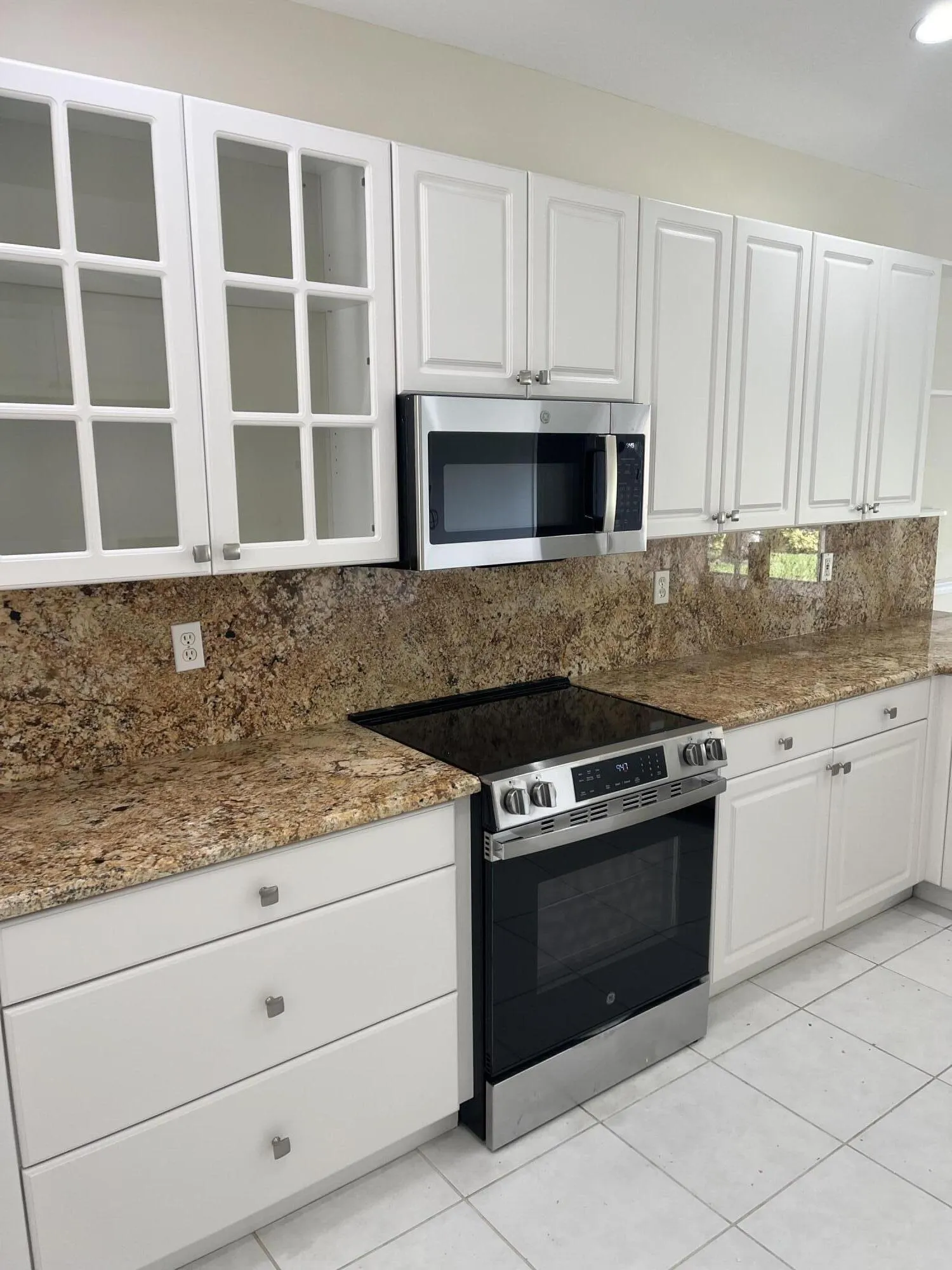 3185 SW Cordoba Court
