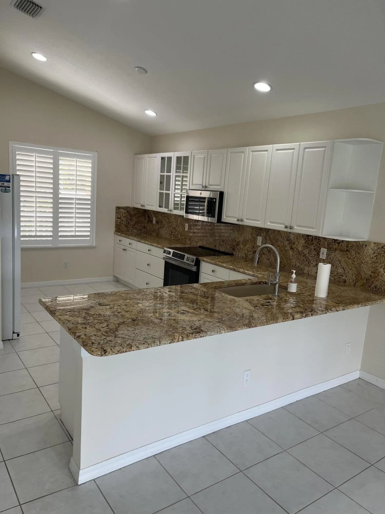 3185 SW Cordoba Court