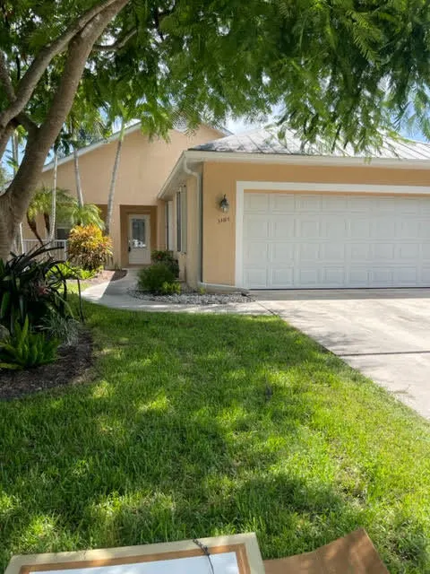 3185 SW Cordoba Court