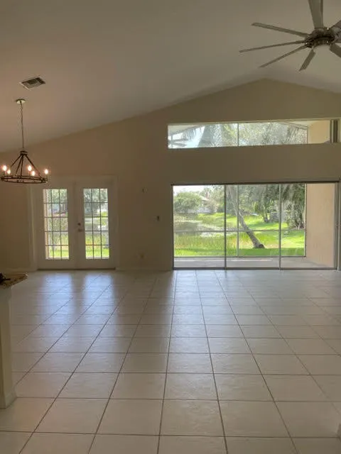 3185 SW Cordoba Court