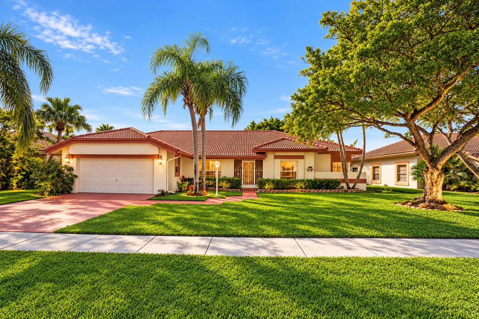 11235 ISLAND LAKES Lane