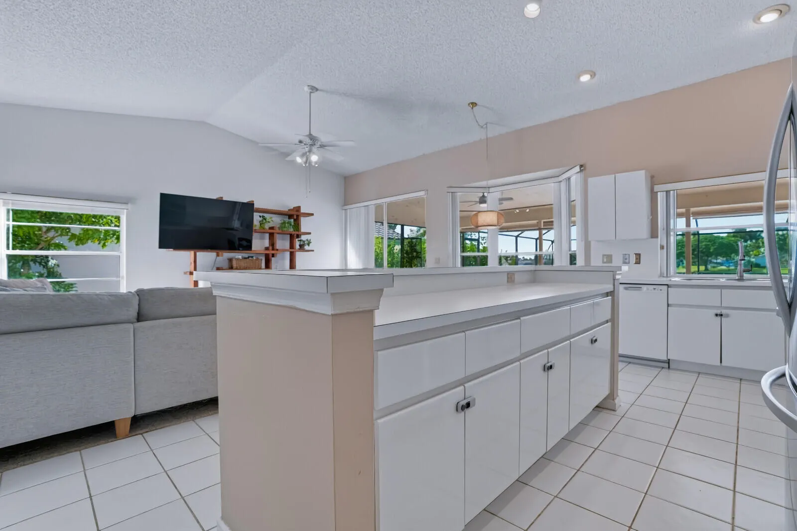 11235 ISLAND LAKES Lane