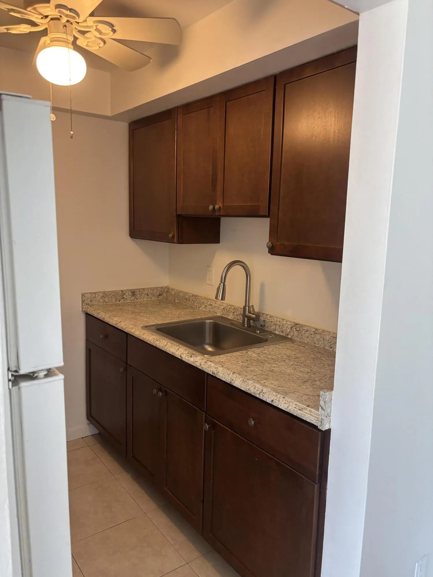 521 NE 45TH Street #6