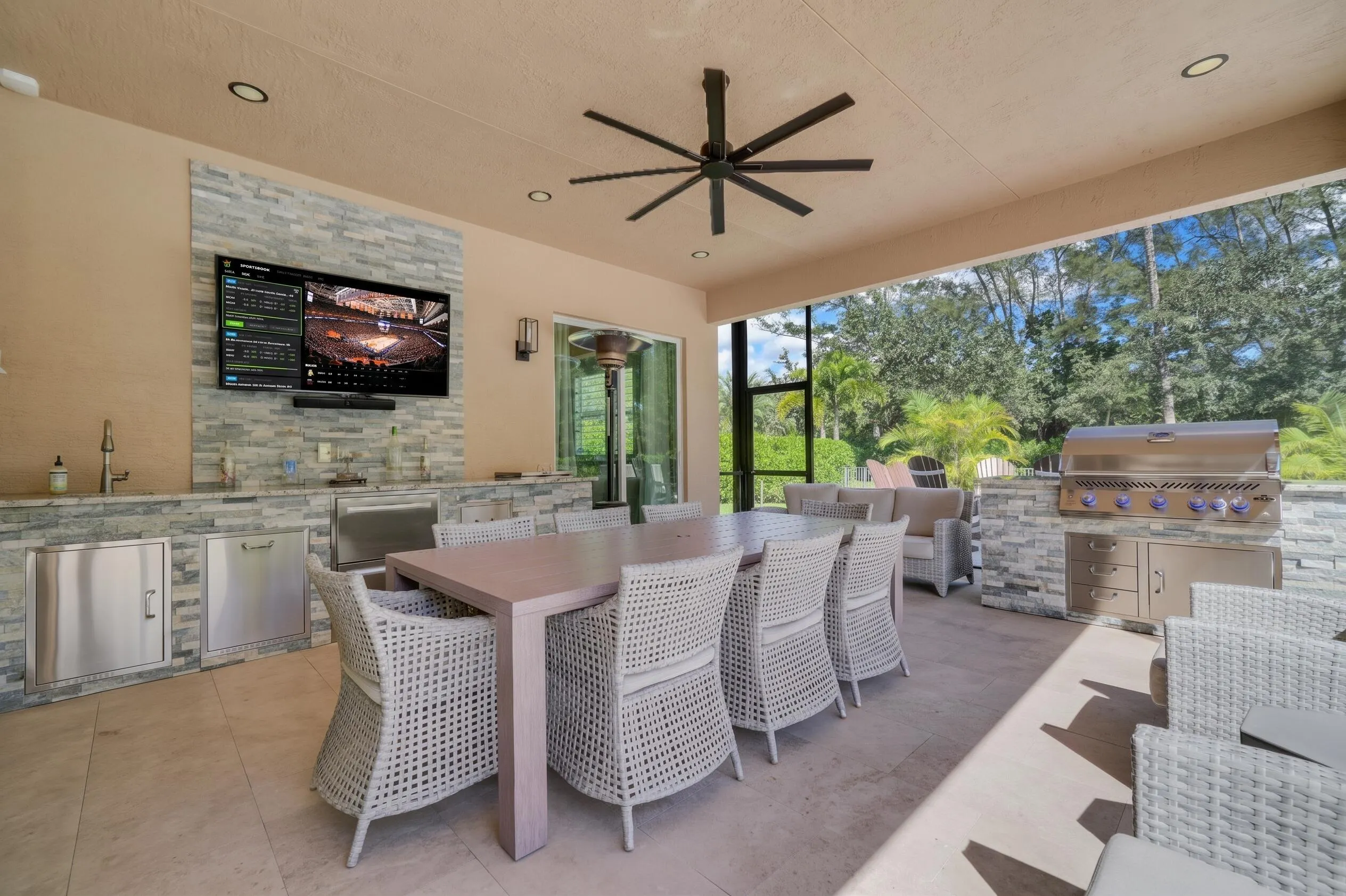 7630 Maywood Crest Drive