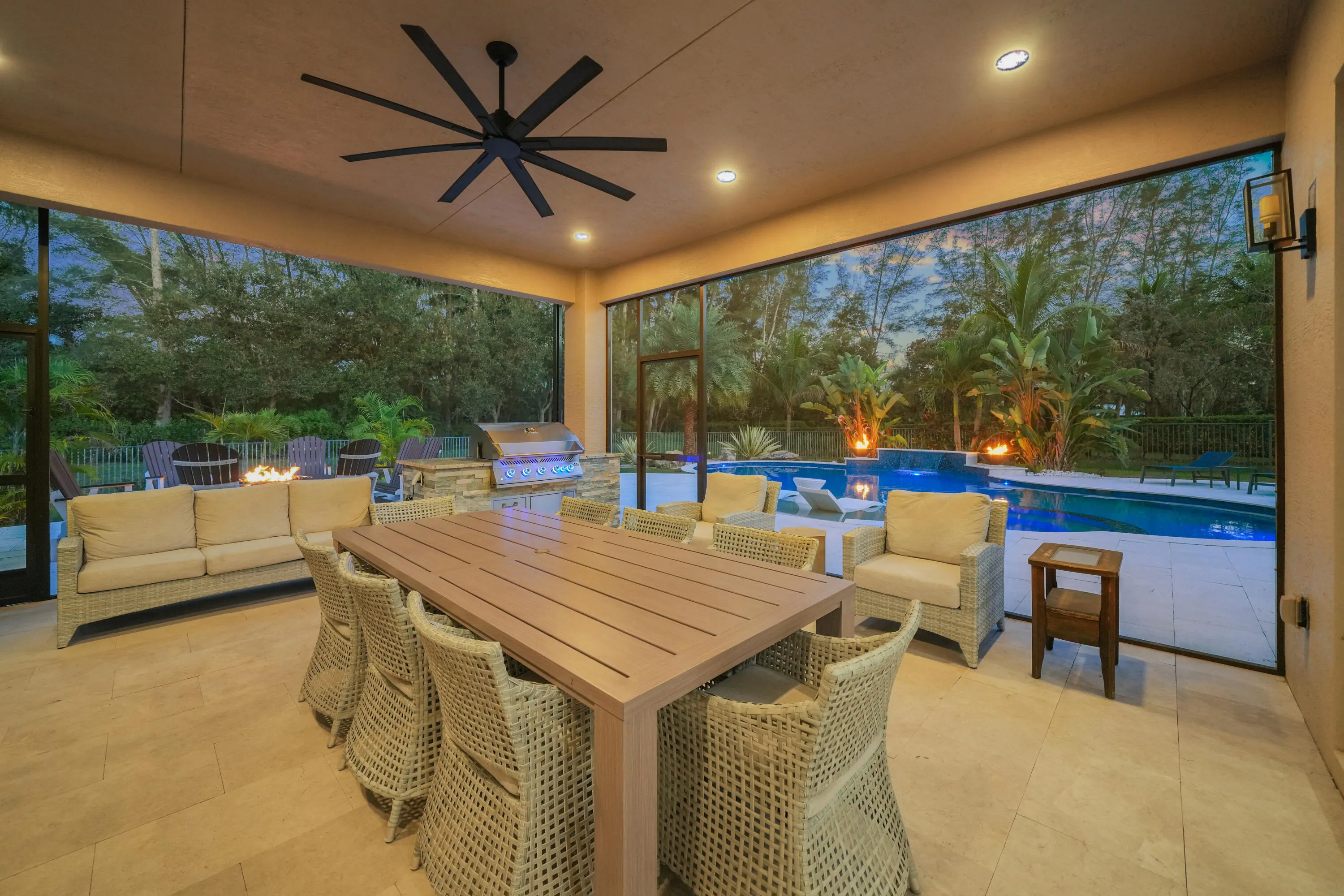7630 Maywood Crest Drive