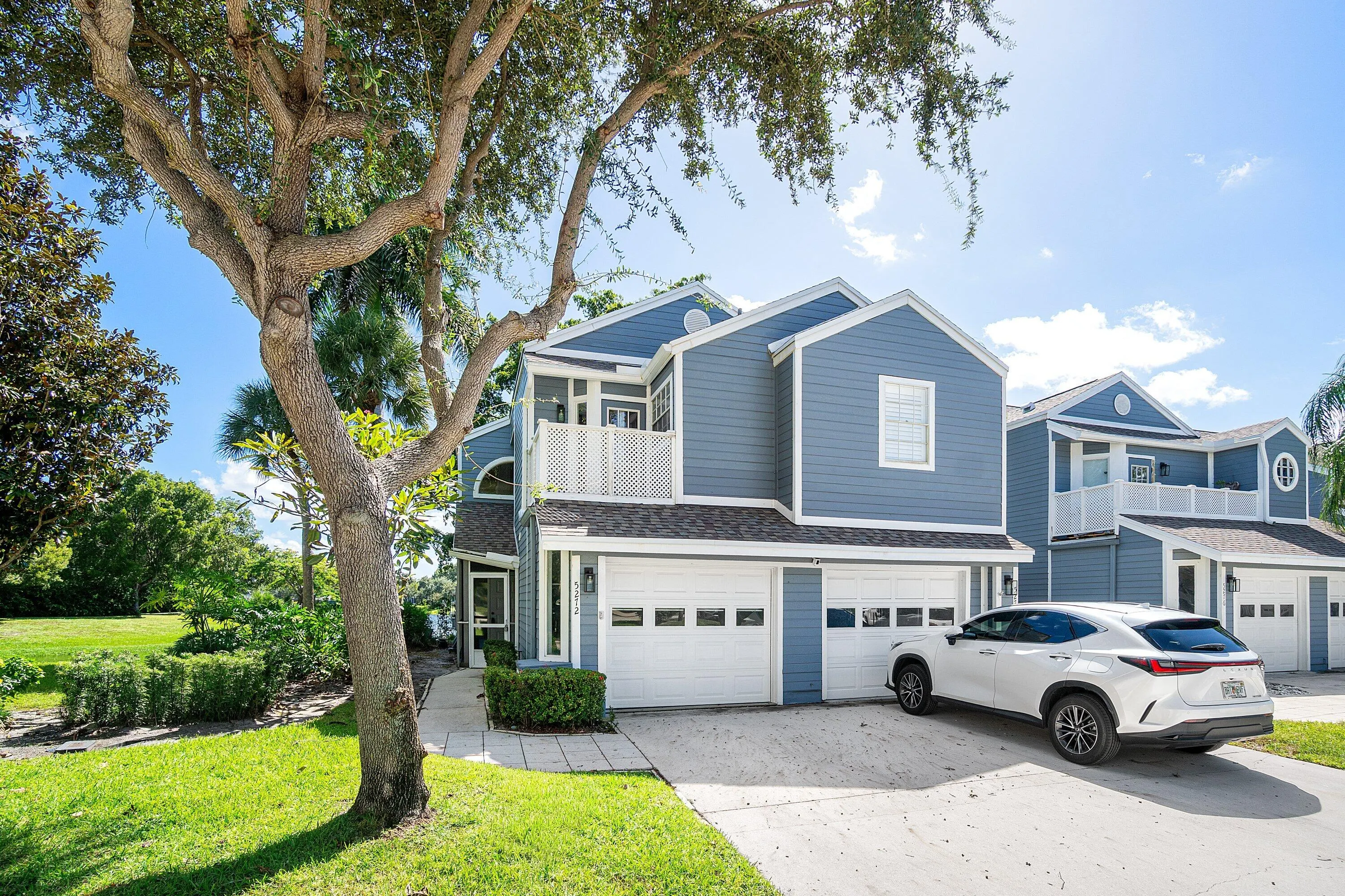 5272 BUCKHEAD Circle #01010