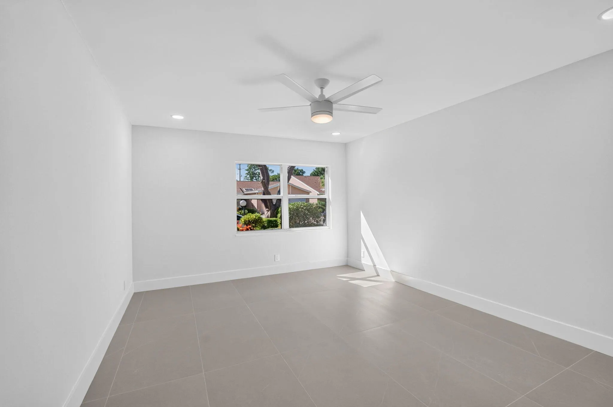 8279 Summerbreeze Lane