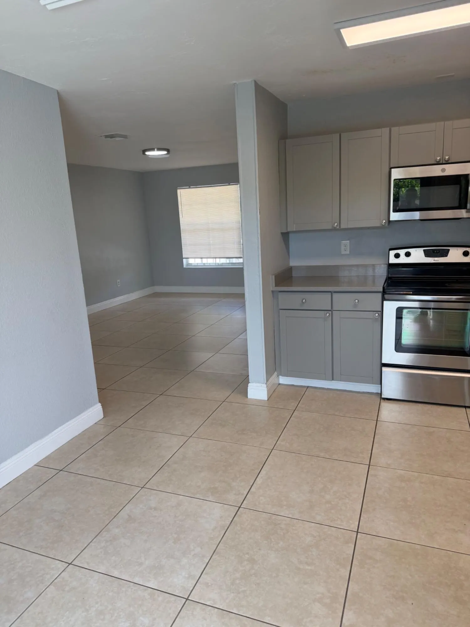2910 NW 195TH Street