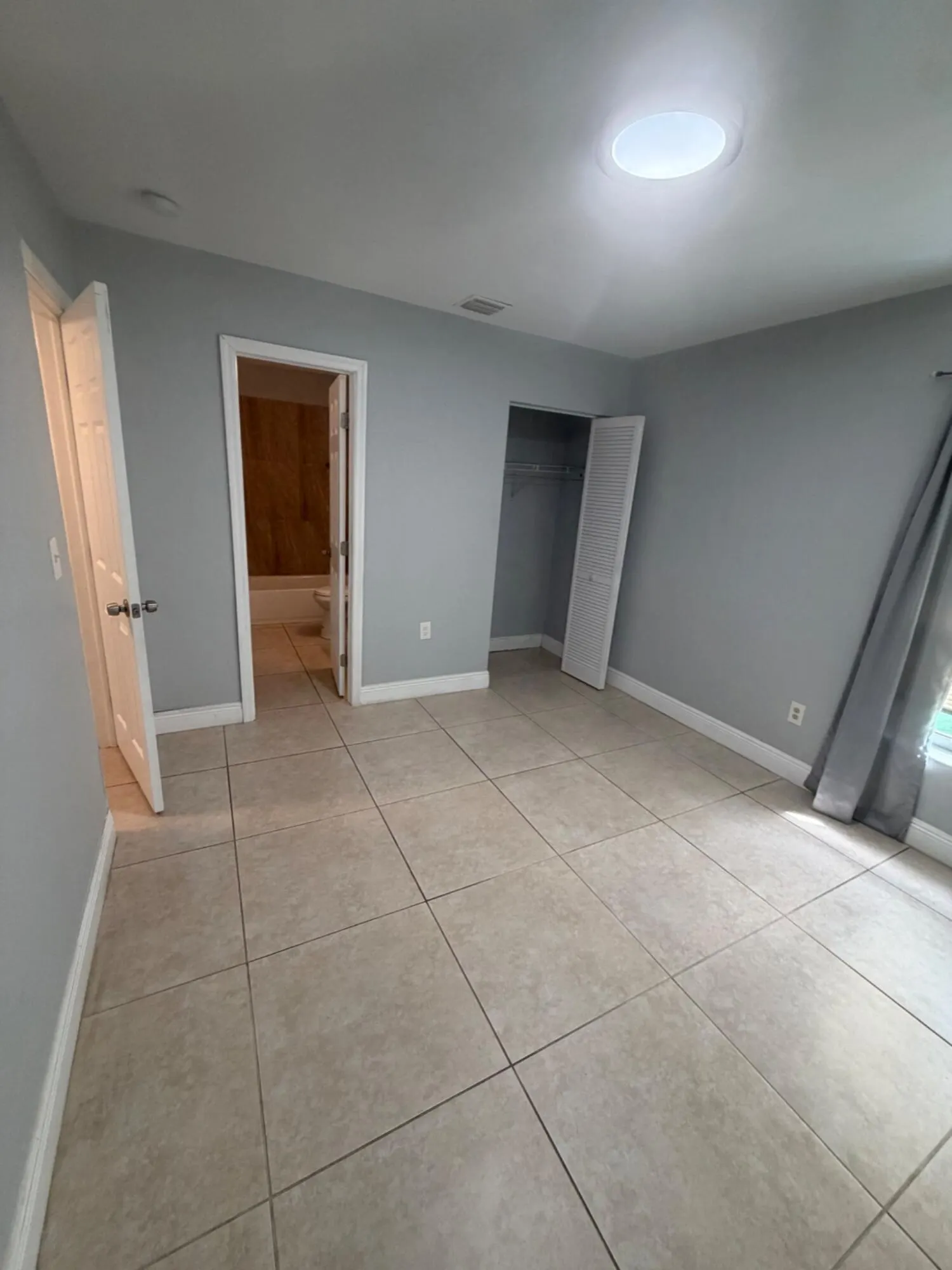 2910 NW 195TH Street