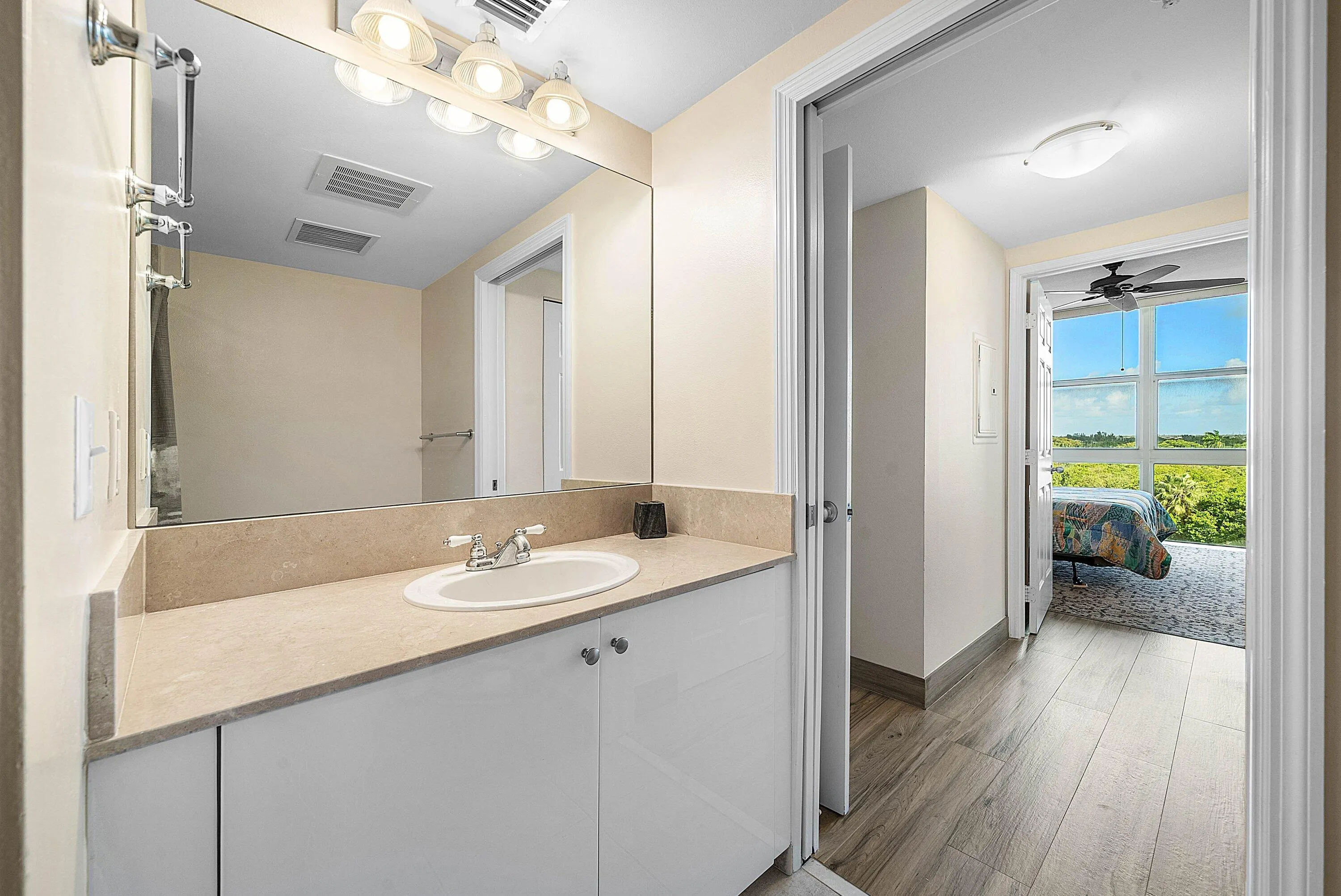 700 E Boynton Beach Boulevard #710