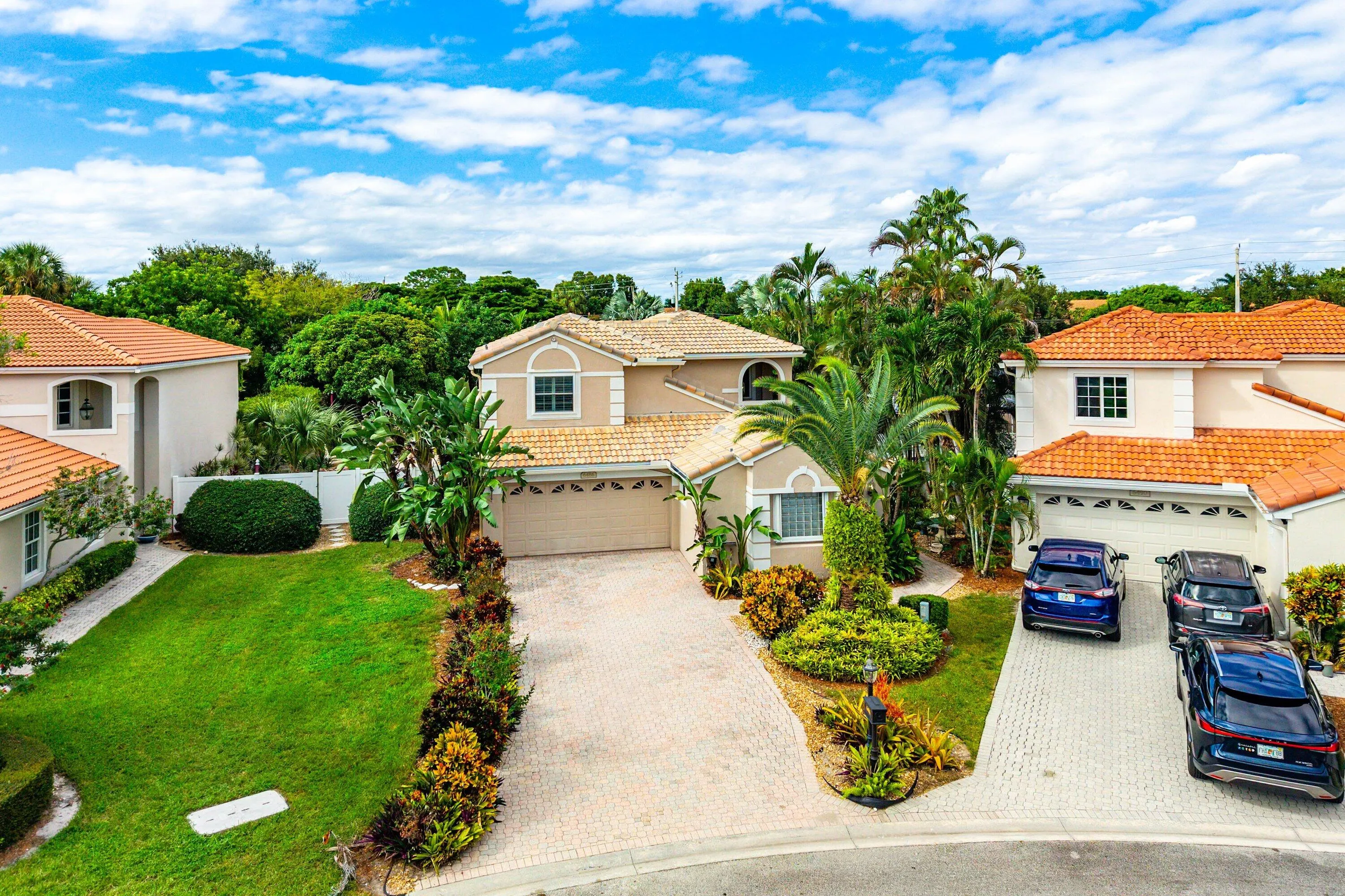 6486 Brava Way