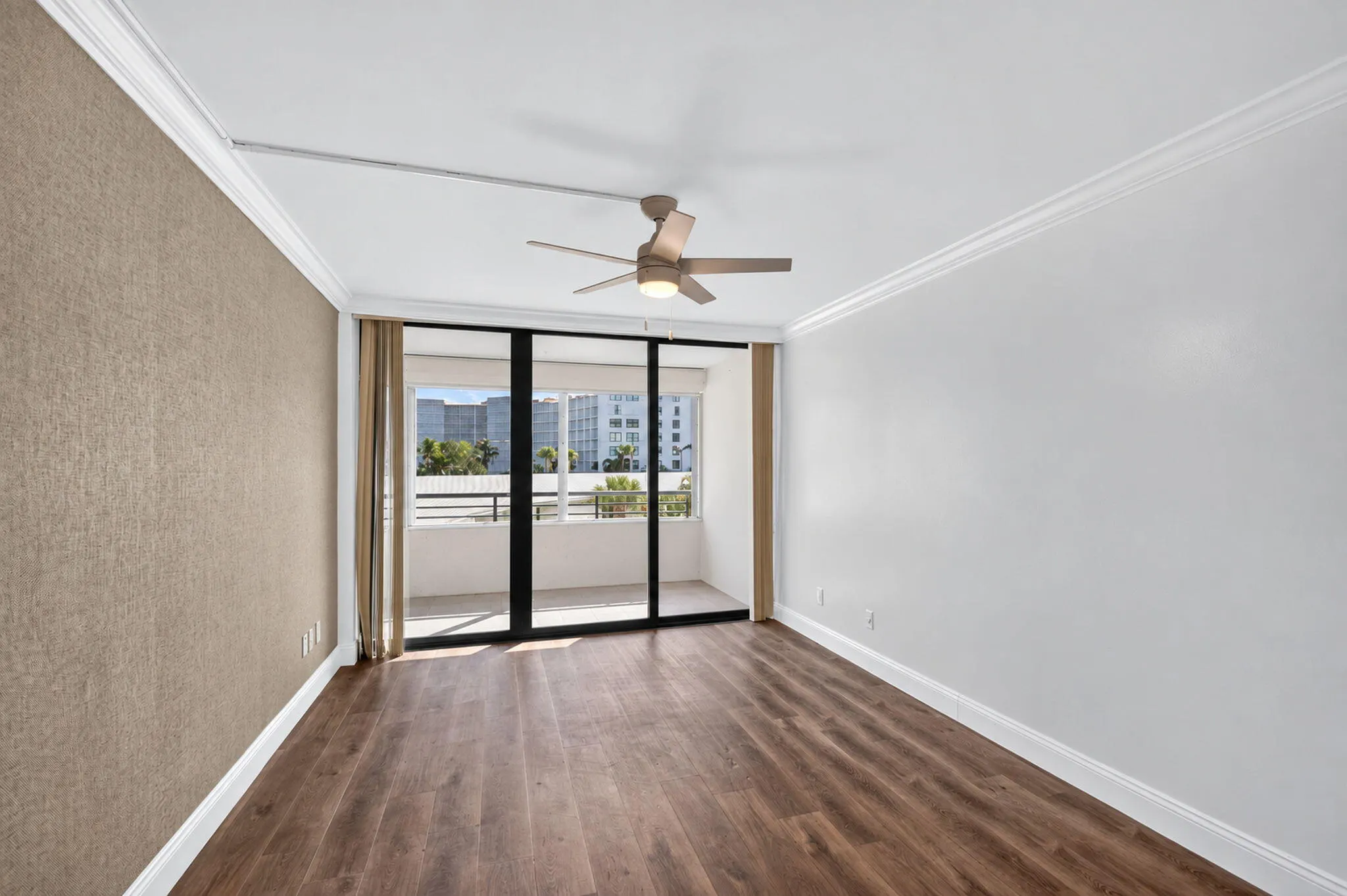 3589 S OCEAN Boulevard #303