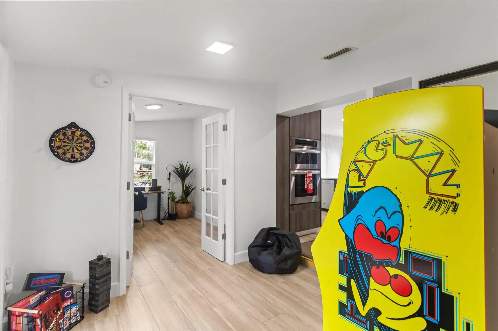 1736 NE 18th Street