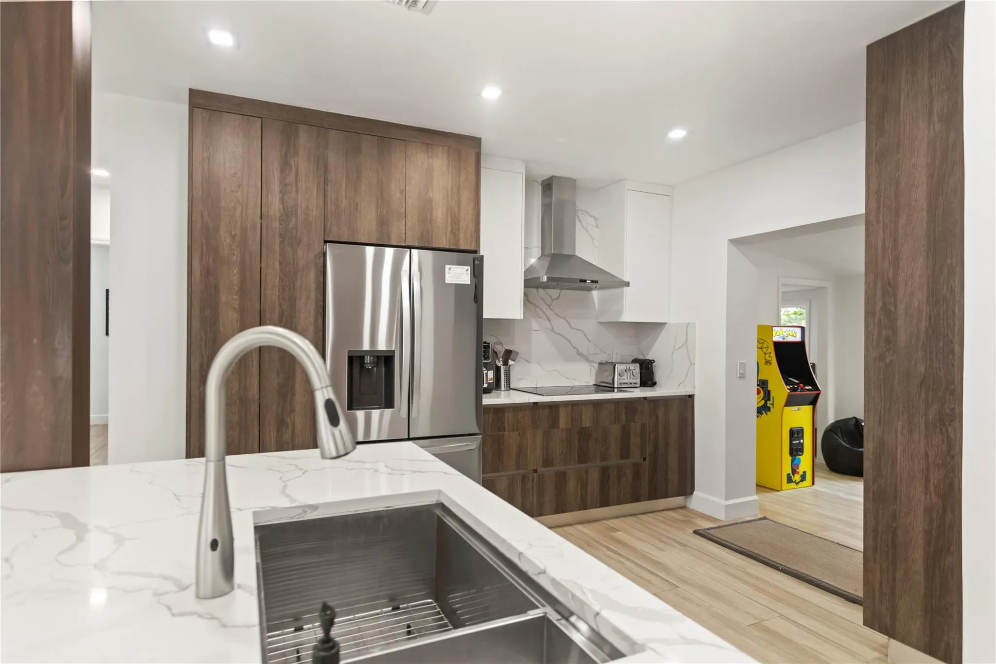 1736 NE 18th Street