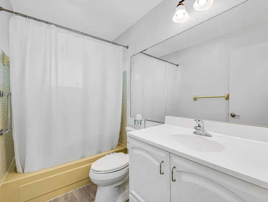 126 NW 14TH Street