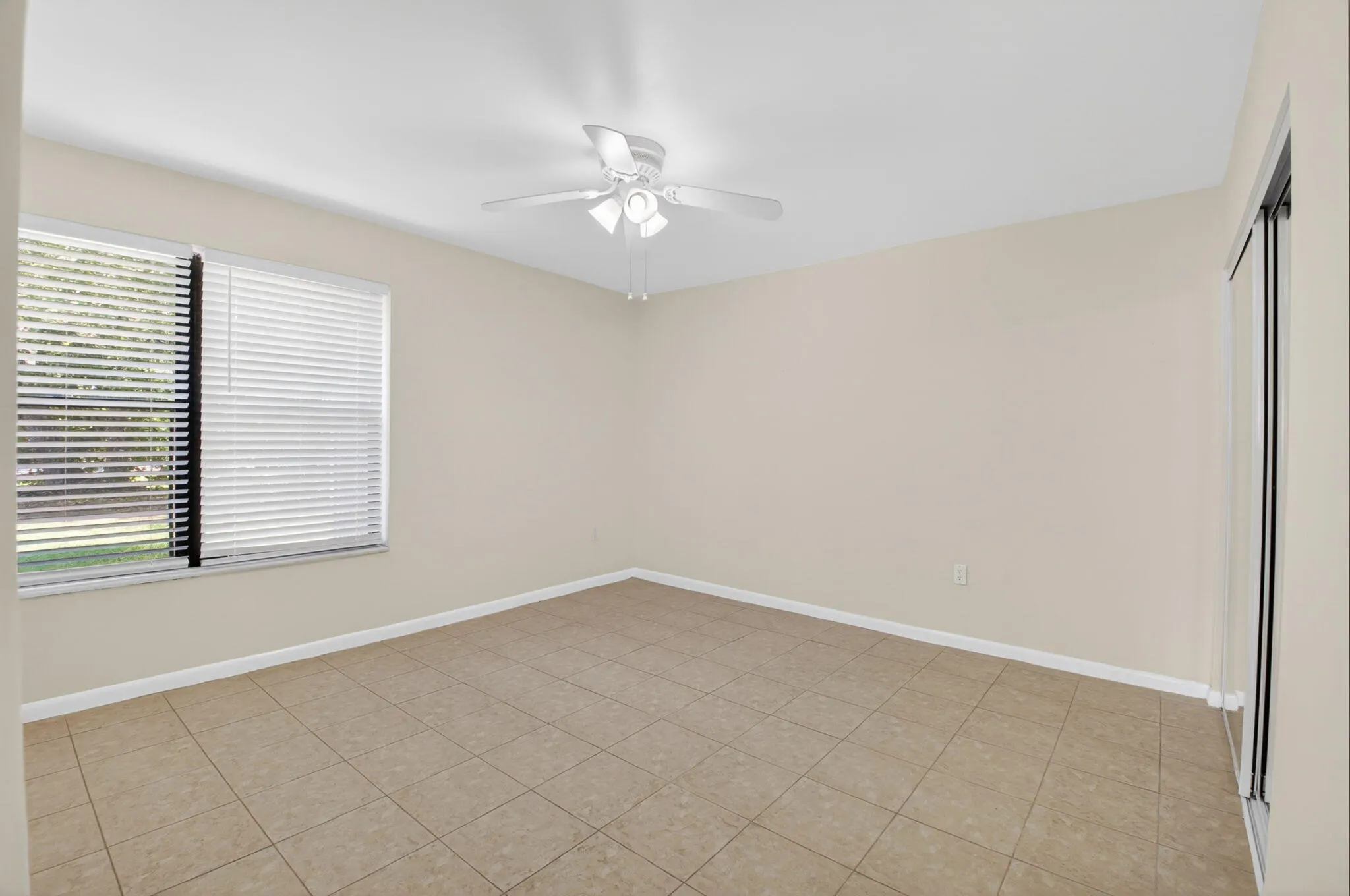 10157 La Reina Road