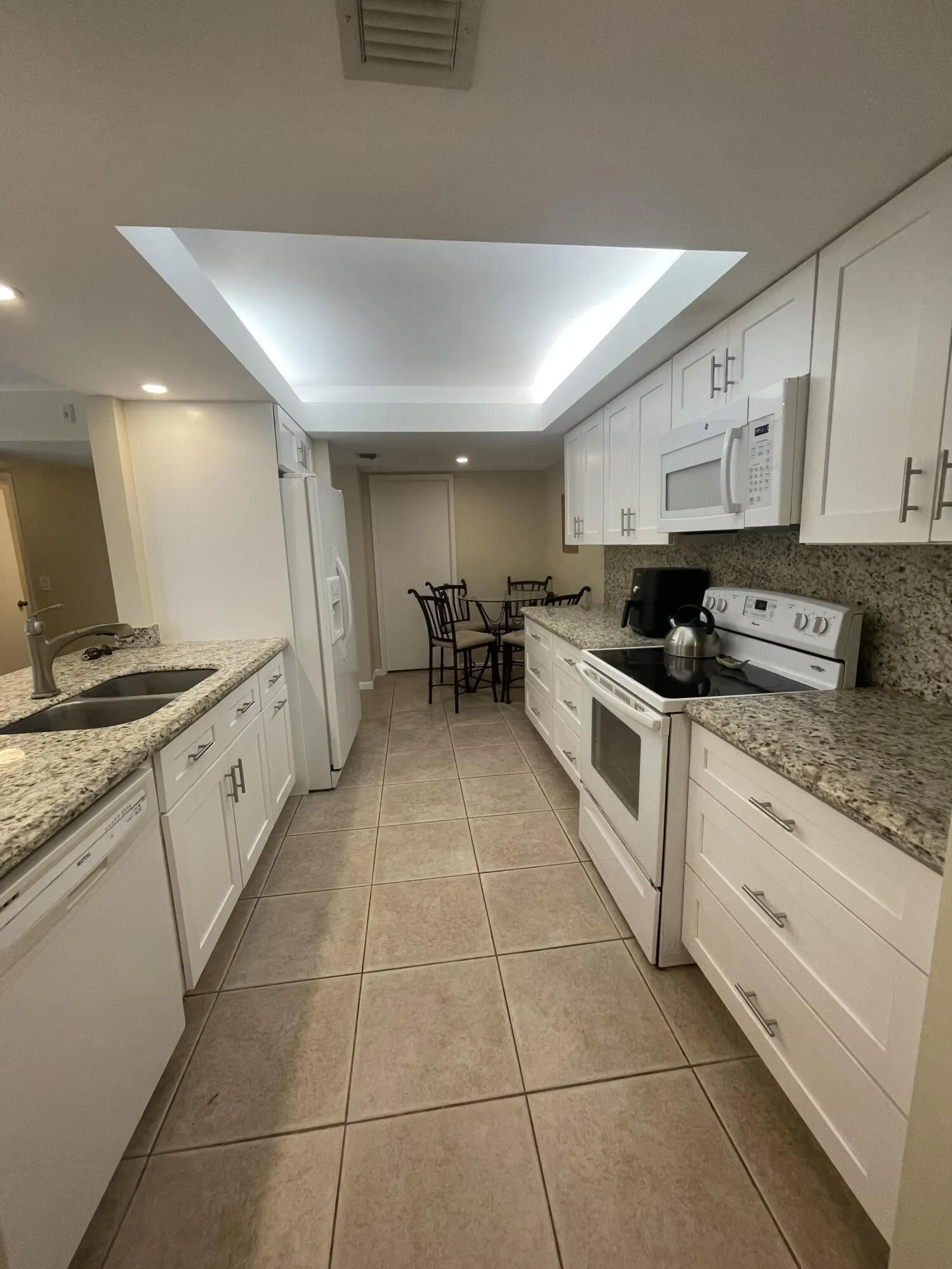 450 Egret Circle #9203